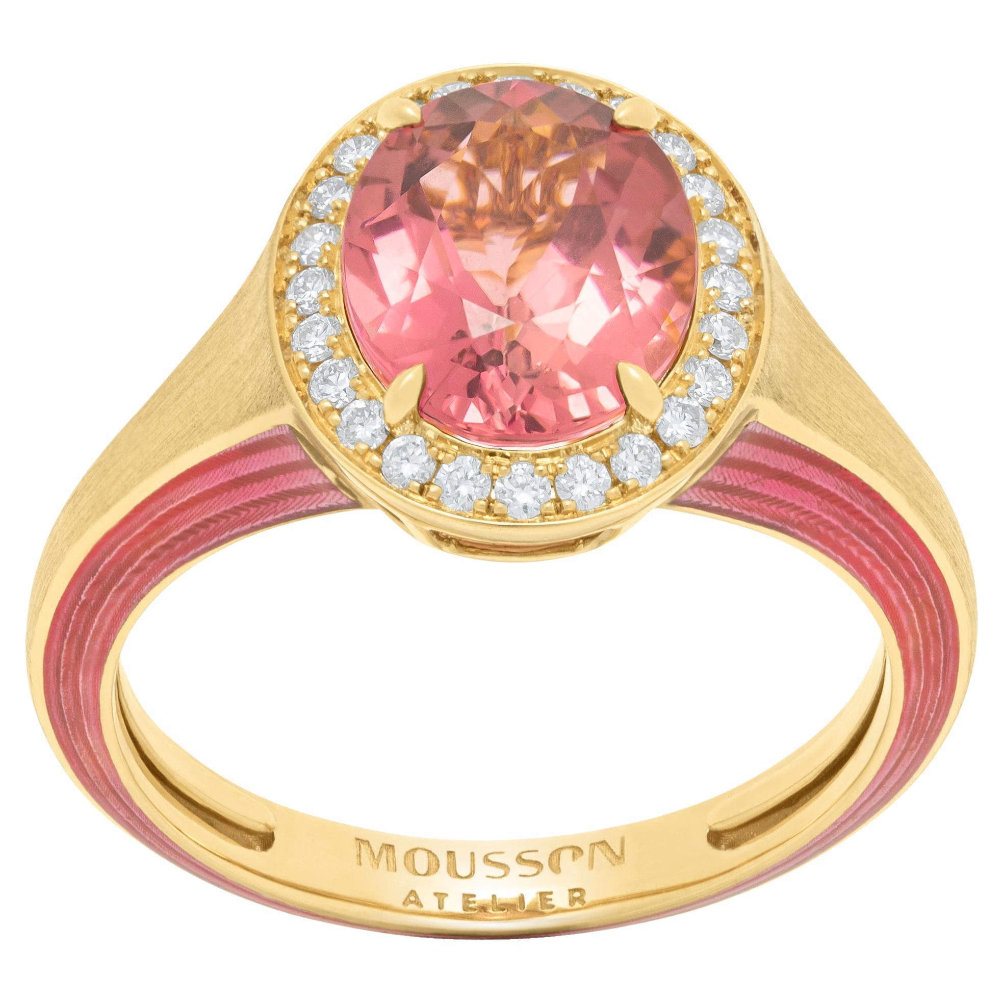Pink Tourmaline 2.49 Carat Diamonds 18 Karat Yellow Gold Enamel New Classic Ring For Sale
