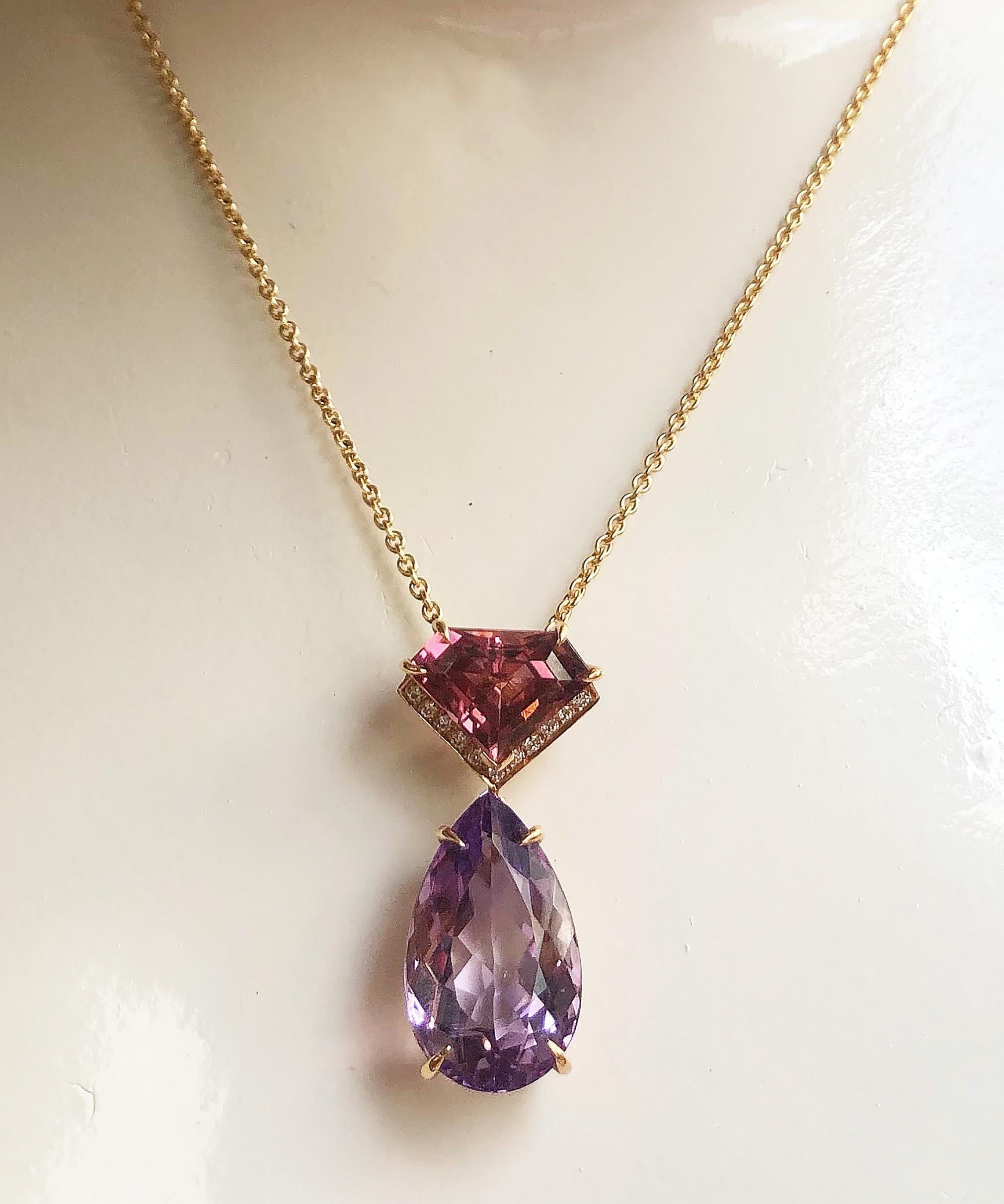 Pink Tourmaline 3.04 carats, Amethyst 8.70 carats with Diamond 0.09 carat Pendant set in 18 Karat Rose Gold Settings
(chain not included)

Width: 1.4 cm
Length: 3.0 cm 

