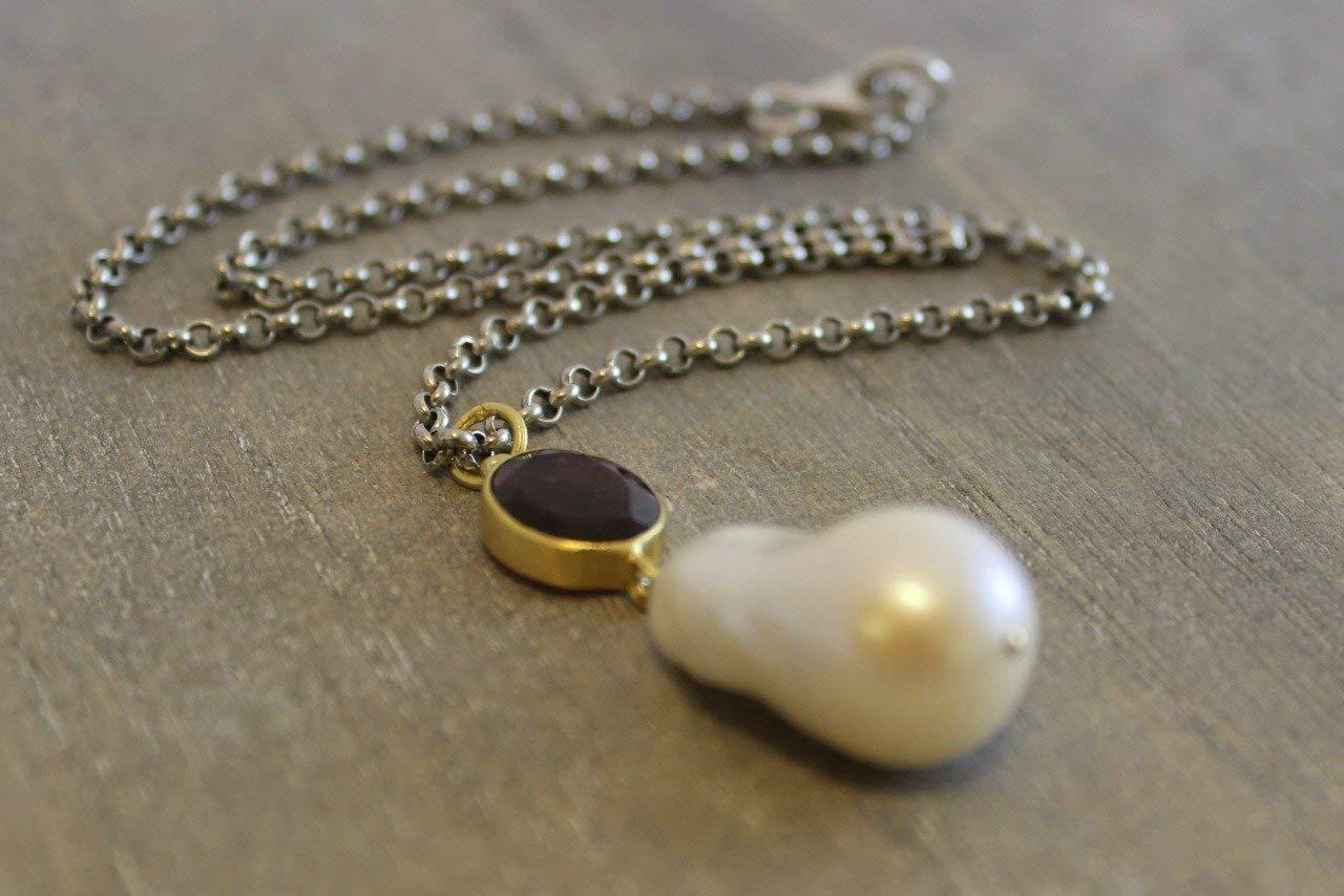 Pink Tourmaline and Cultured Freshwater Baroque Pearl Sterling Silver Necklace In New Condition For Sale In Oslo, 03