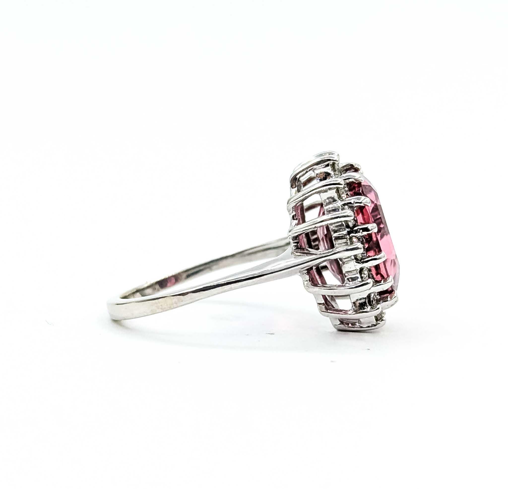 Anillo de Oro Blanco de 14k con Turmalina Rosa y Diamante en venta 1
