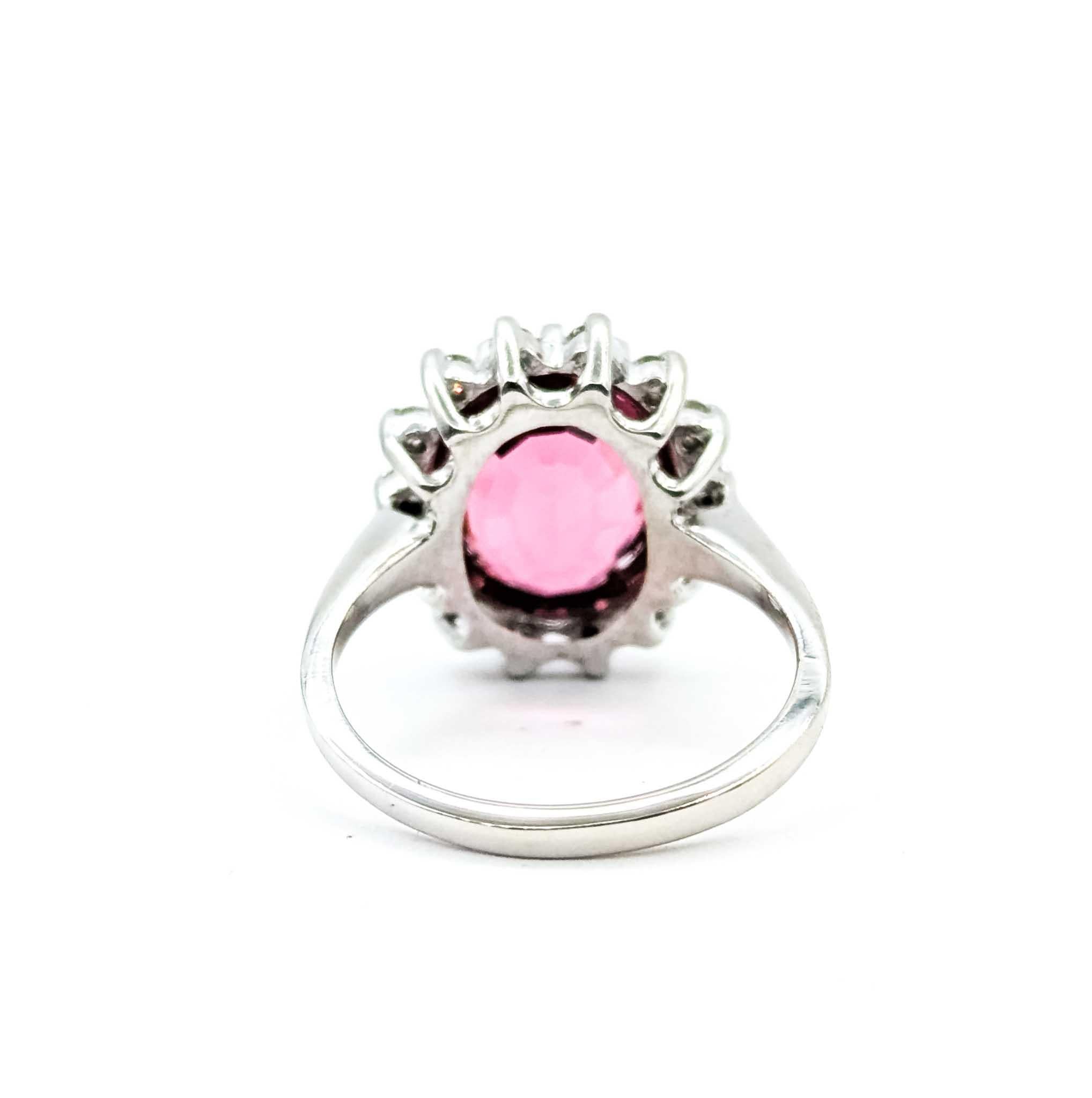 Anillo de Oro Blanco de 14k con Turmalina Rosa y Diamante en venta 2