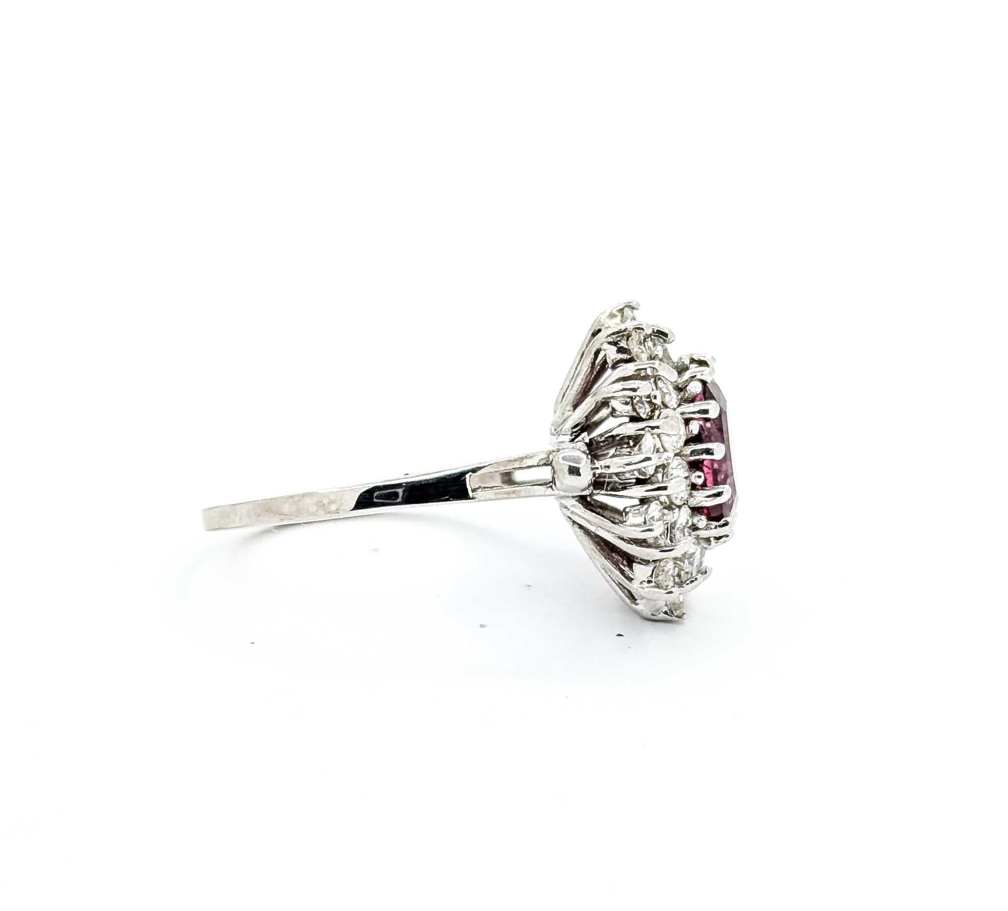 Anillo de Oro Blanco de 14 K con Turmalina Rosa y Diamante en venta 2