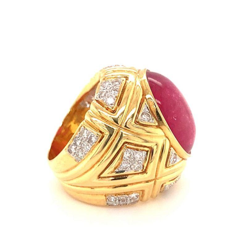 Pink Tourmaline and Diamond 18k Yellow Gold Dome Ring, circa 1970s In Good Condition For Sale In Beverly Hills, CA