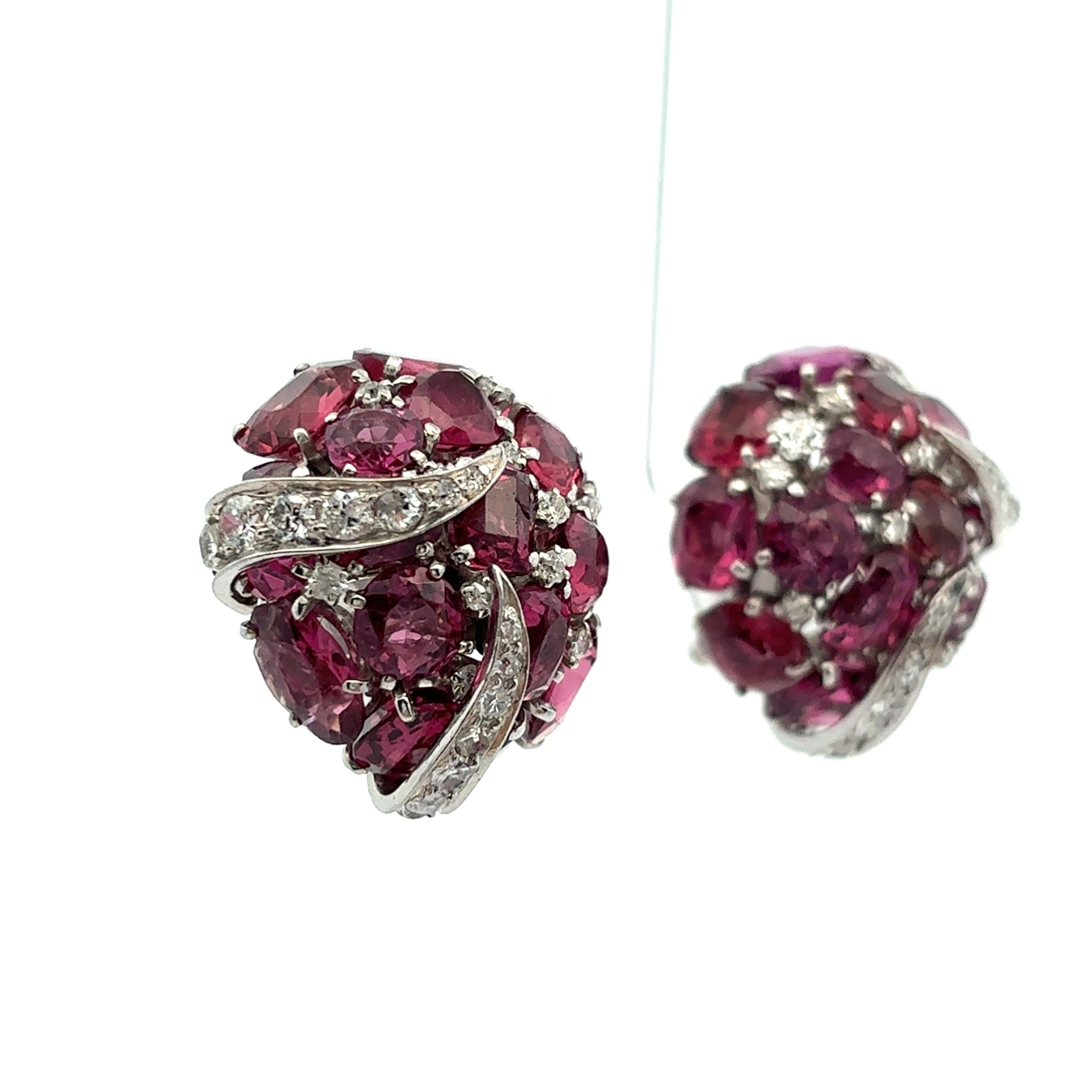 Set di orecchini e spille in tormalina rosa e diamanti in vendita 6