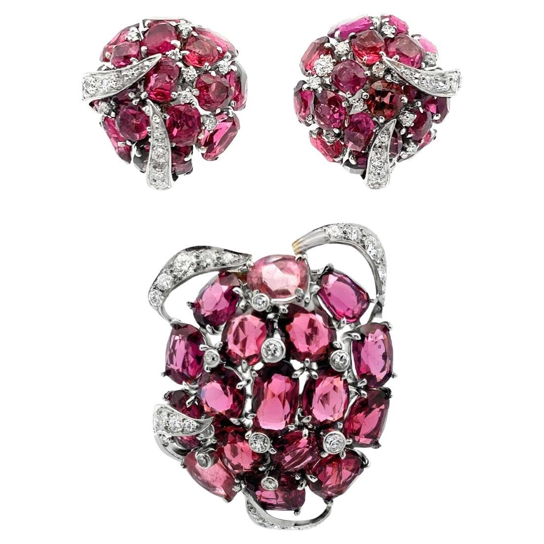 Set di orecchini e spille in tormalina rosa e diamanti