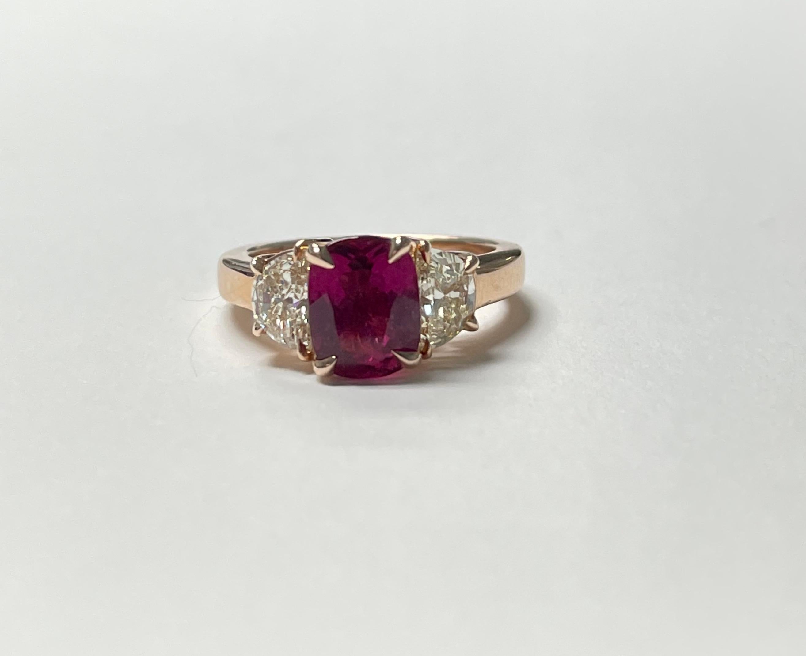 Bague de fiançailles en or rose 14 carats avec tourmaline rose et diamants en vente 1