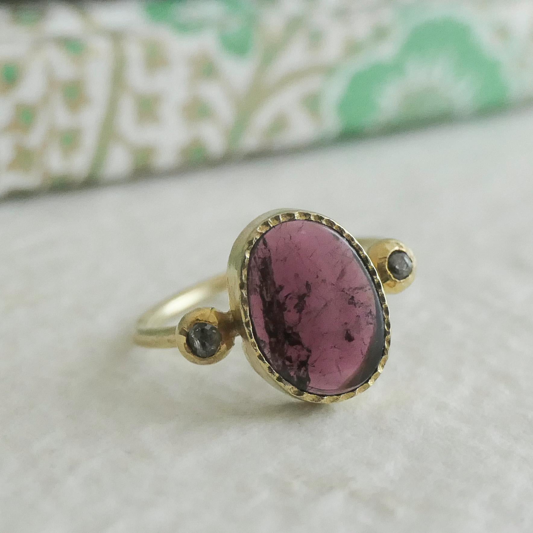 Rosa Turmalin und Diamant Vergoldeter Sterling Silber Ring Größe 6 im Angebot 2
