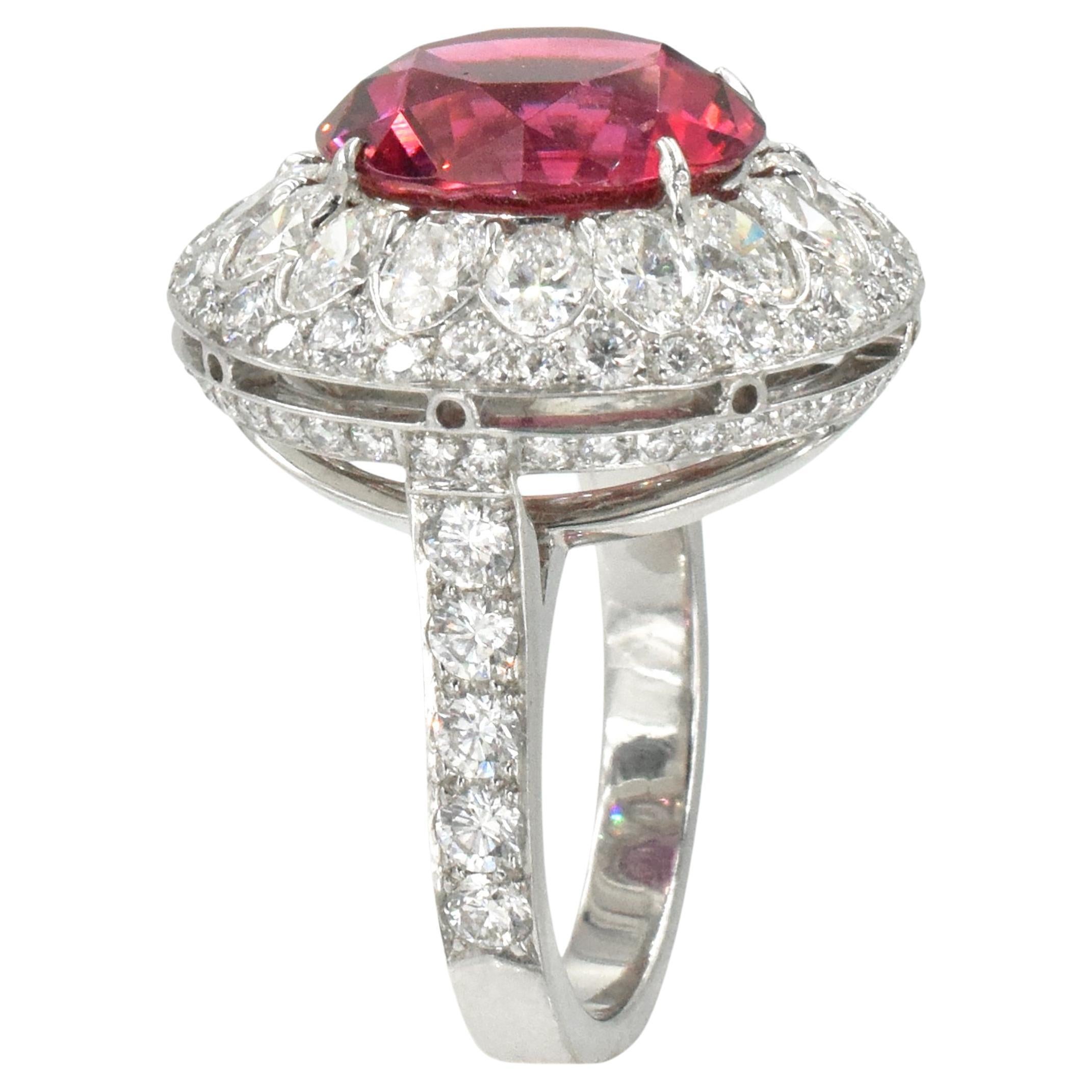 Anillo de Turmalina Rosa y Diamante en Platino en venta