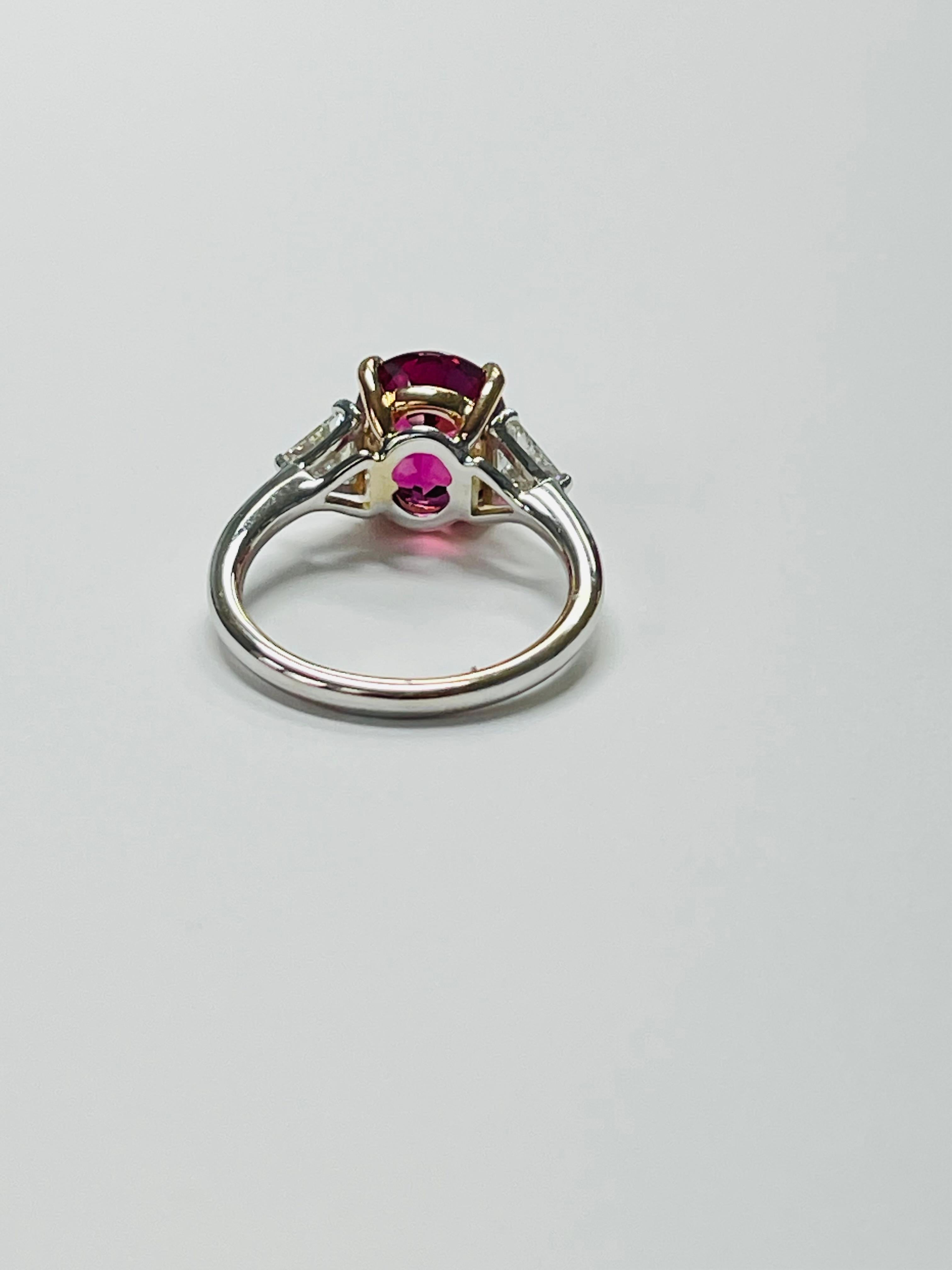 Pink Tourmaline And Diamond Three Stone Engagement Ring In White Gold. In New Condition For Sale In New York, NY
