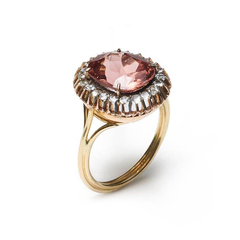 Cluster-Ring mit rosa Turmalin und Gold, 3,70 Karat im Zustand „Hervorragend“ in London, GB