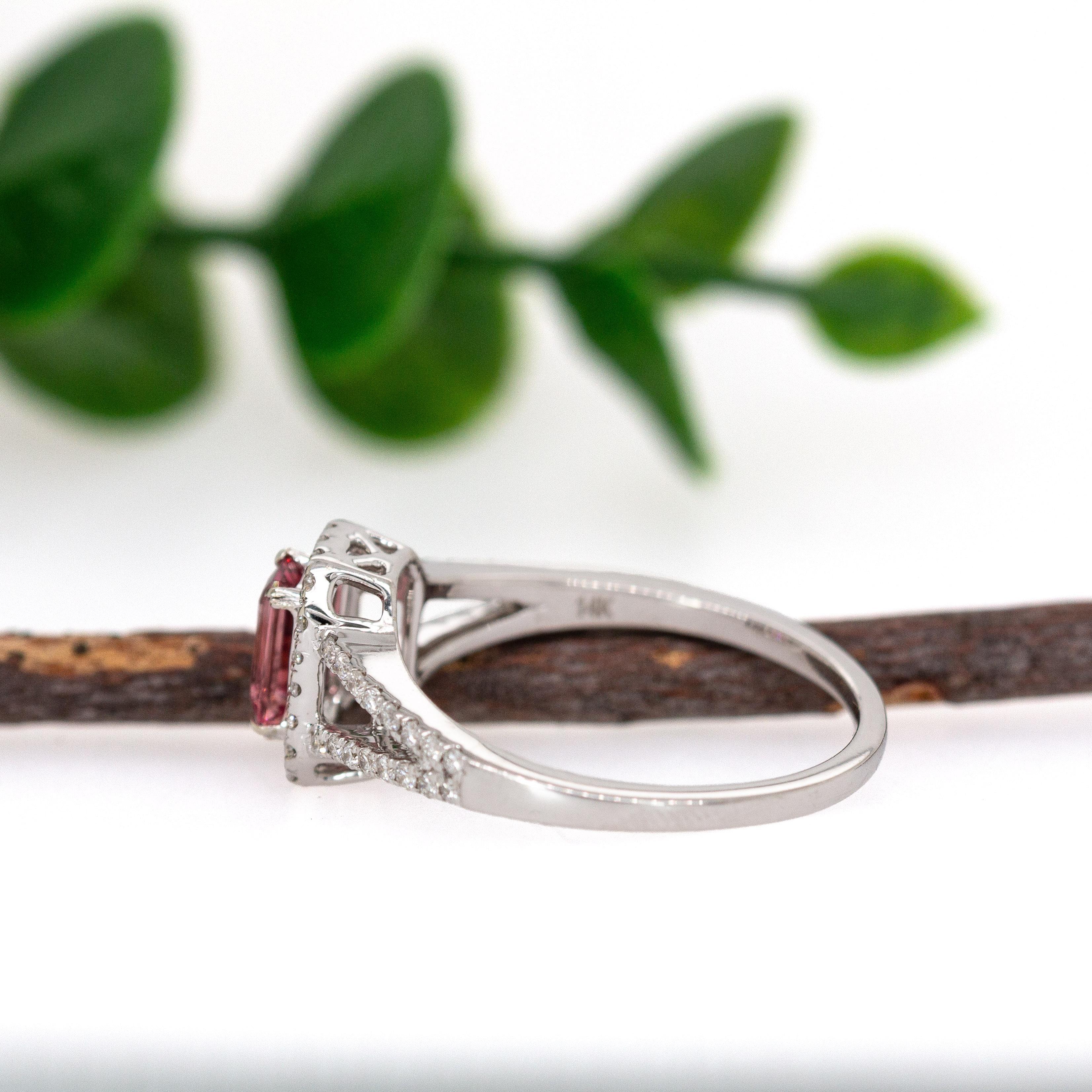 Anello con tormalina rosa e diamanti naturali in oro bianco massiccio 14 carati  EM 6x4mm In condizioni Nuovo in vendita a Columbus, OH