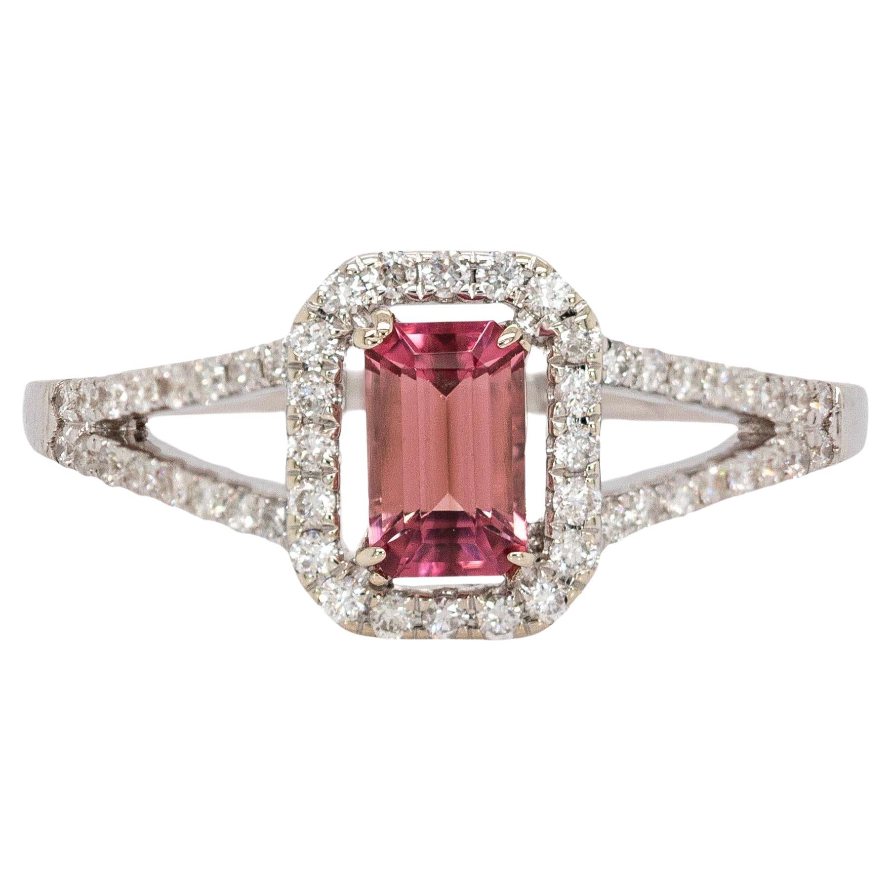 Anillo de turmalina rosa y diamantes naturales en oro blanco macizo de 14 quilates  EM 6x4mm