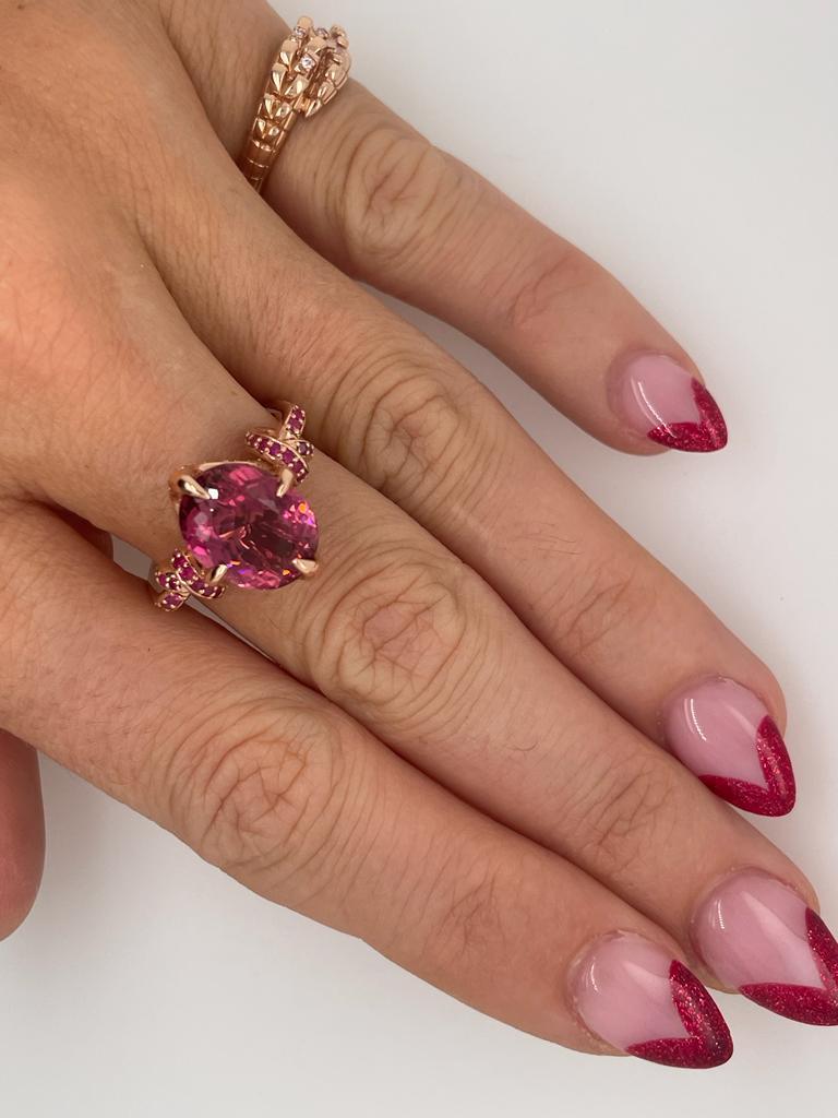 For Sale:  Pink Rubelite Tourmaline and Ruby Forget Me Knot Ring in 18ct Rose Gold 13