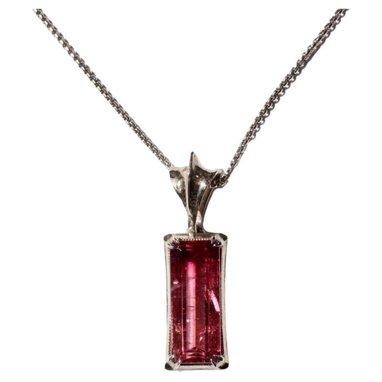 Pink Tourmaline Baguette Pendant Necklace in 14 Karat White Gold For Sale