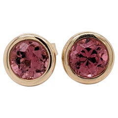 Clous d'oreilles solitaires ronds 5 mm en or massif 14 carats sertis de tourmaline rose