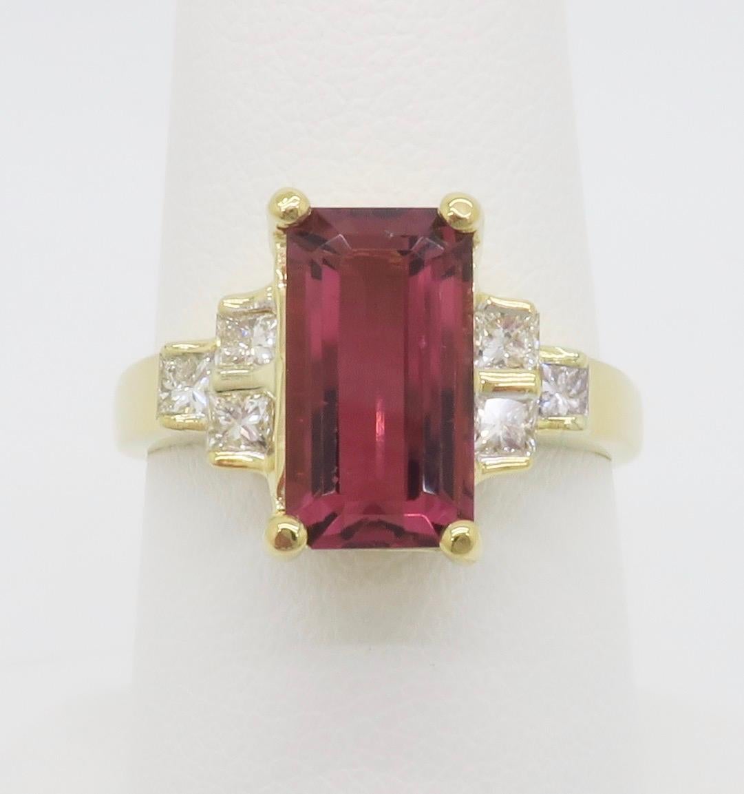 Pink Tourmaline & Diamond 18k Yellow Gold Ring For Sale 5