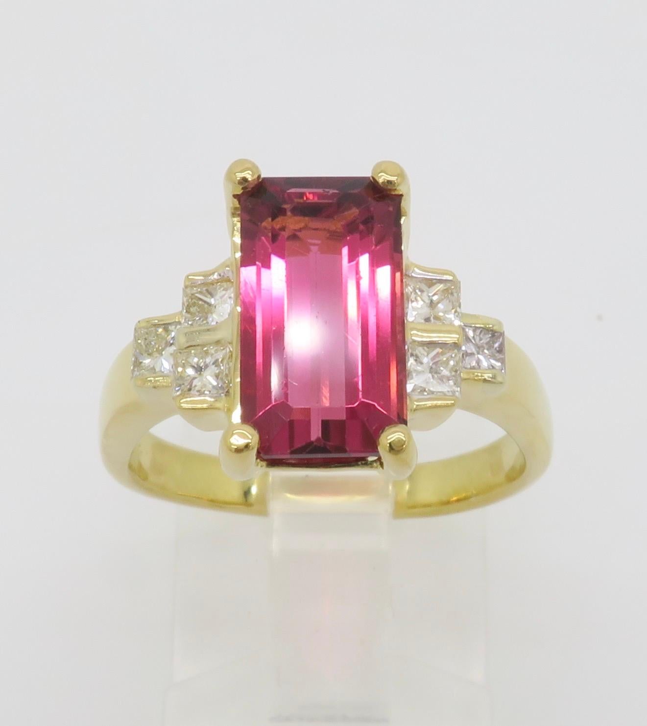Pink Tourmaline & Diamond 18k Yellow Gold Ring For Sale 9