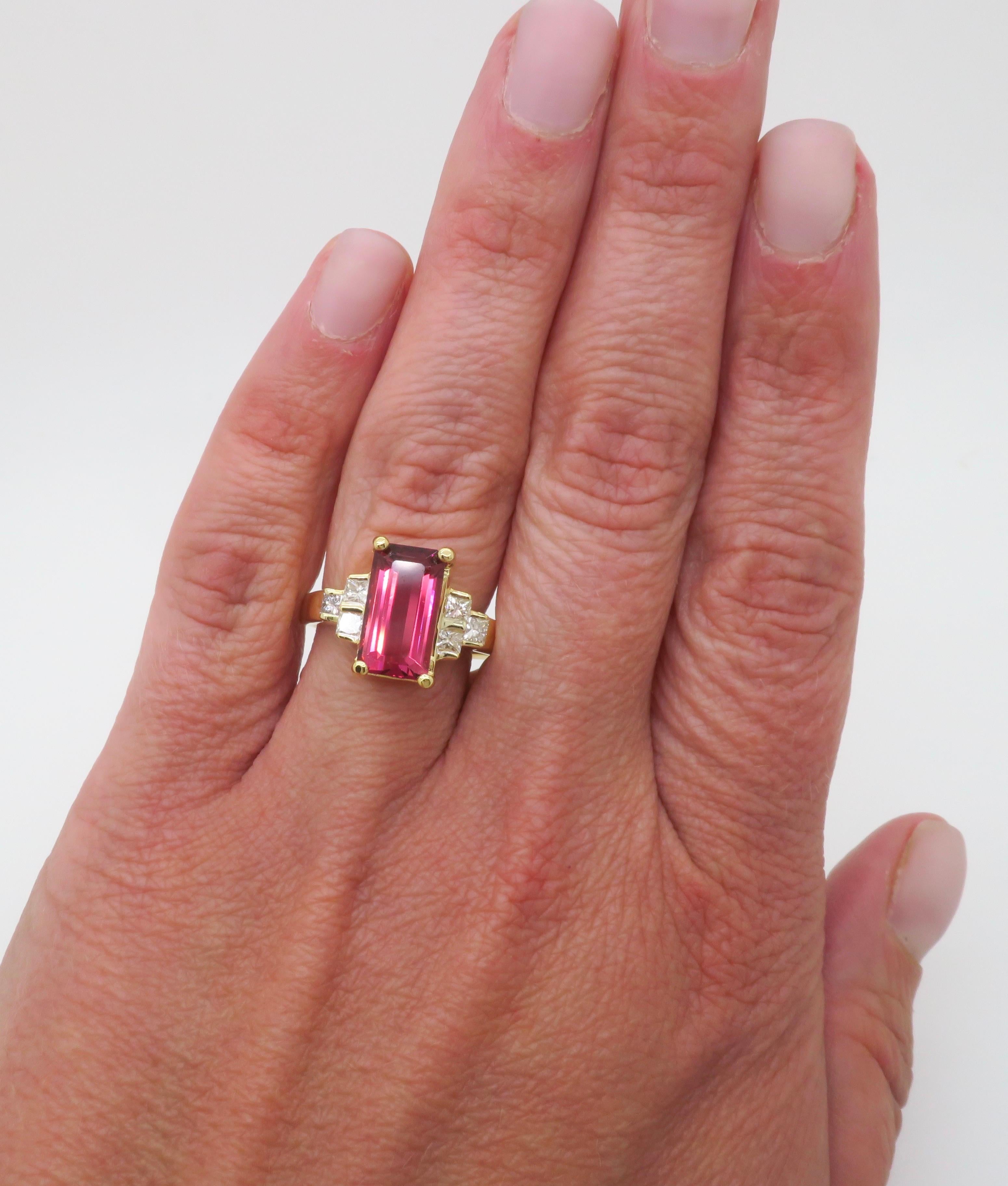 Pink Tourmaline & Diamond 18k Yellow Gold Ring For Sale 4