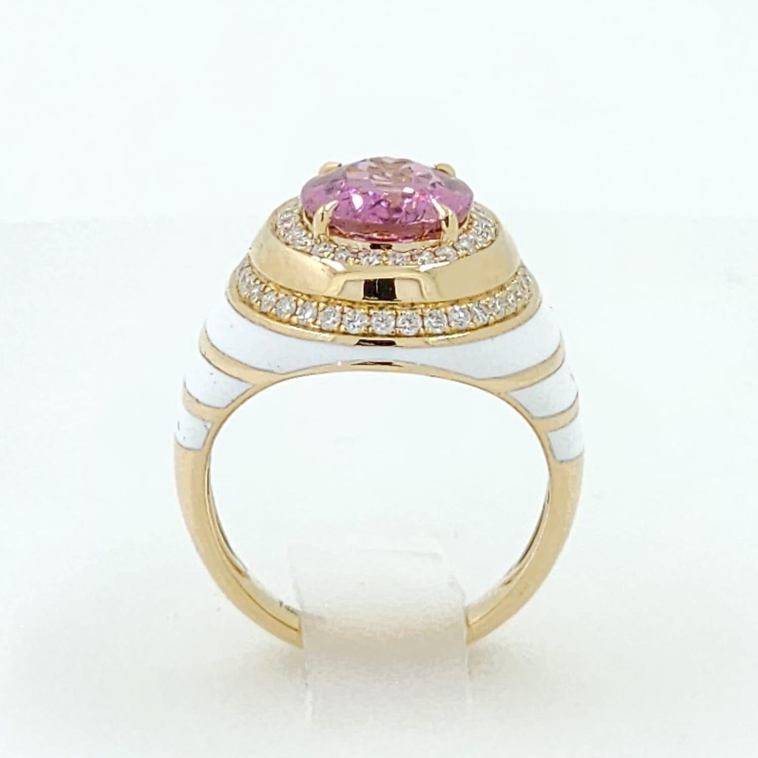 Pink Tourmaline Diamond Enamel Cocktail Ring in 14 Karat Yellow Gold In New Condition For Sale In Hong Kong, HK