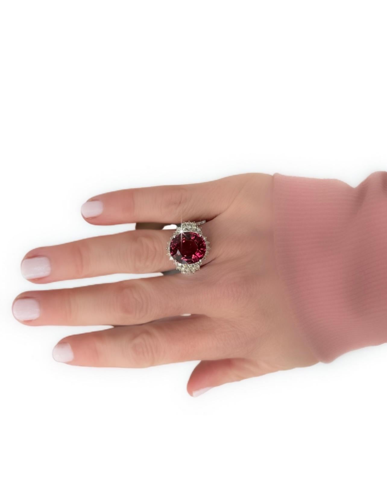 Pink Tourmaline Diamond Estate Ring In Good Condition In Derby, NY