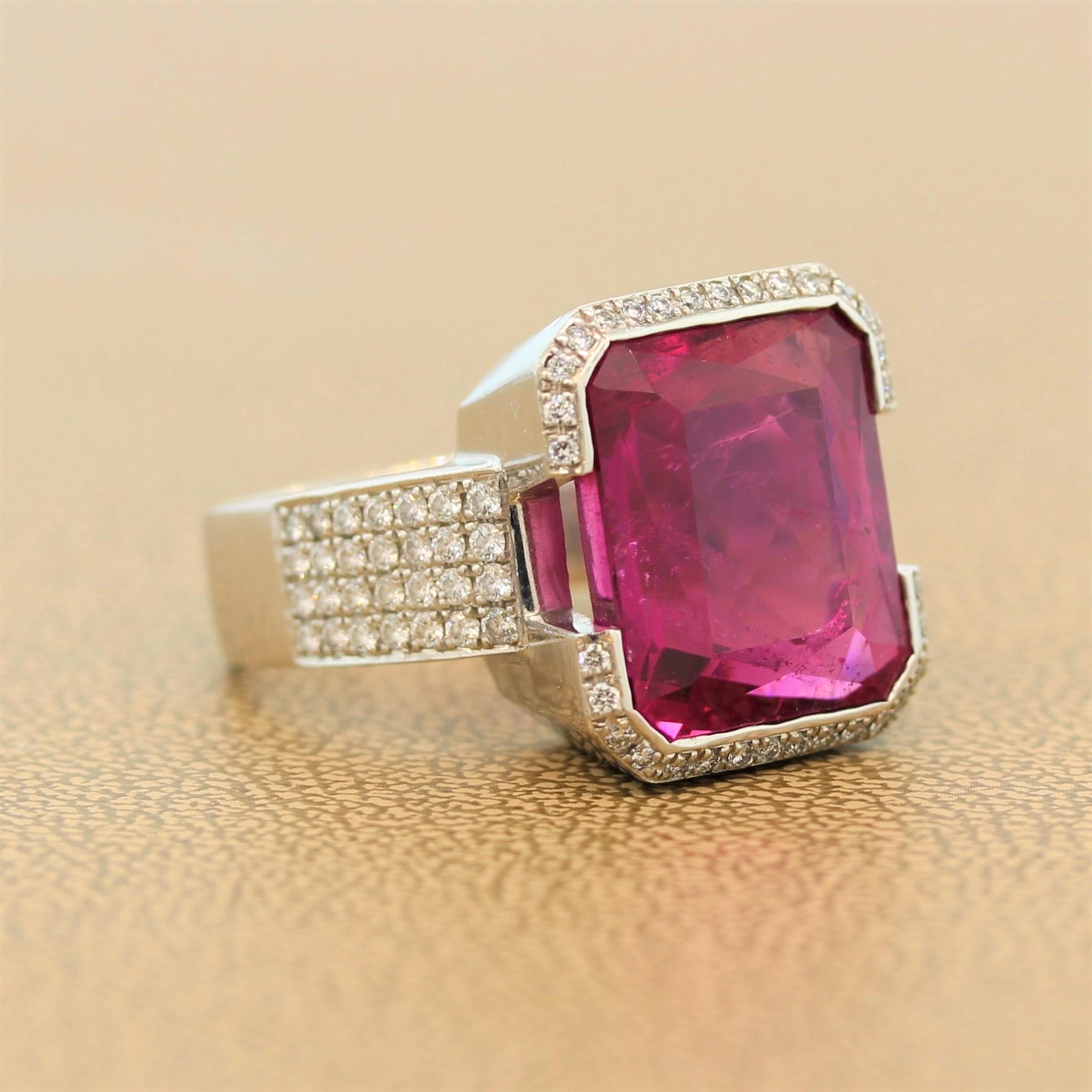 Pink Tourmaline Diamond Gold Cocktail Ring In New Condition In Beverly Hills, CA