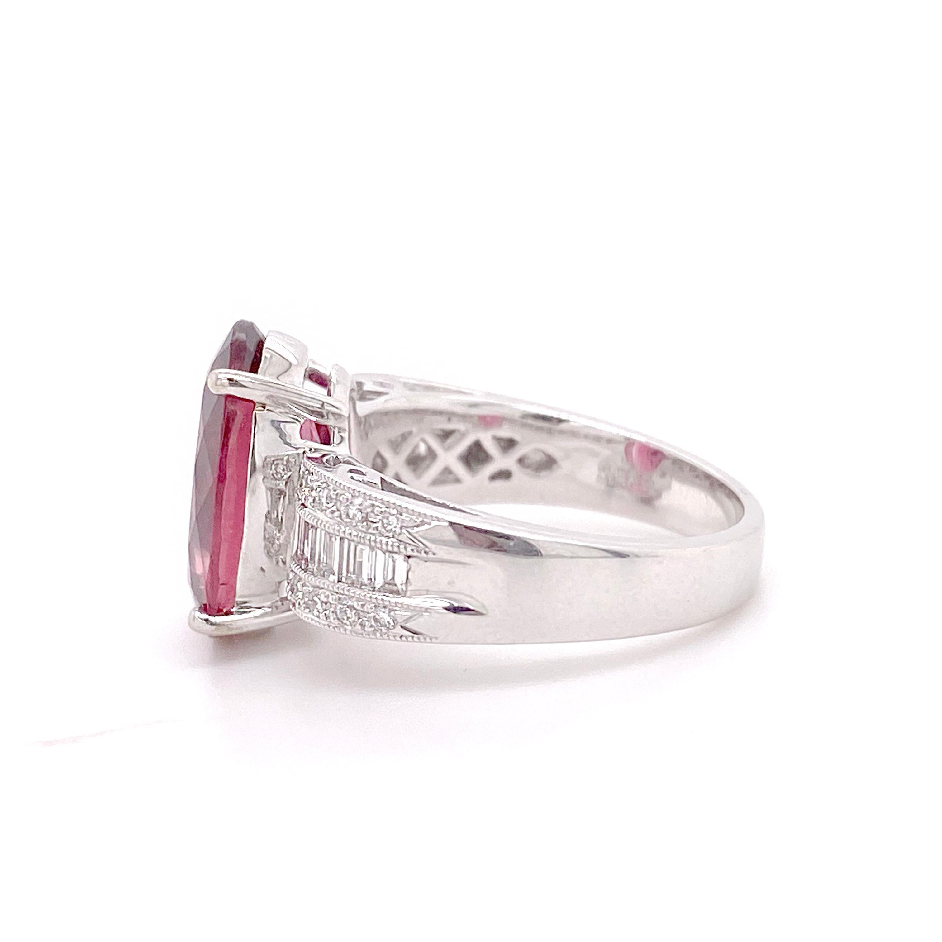 Anillo de turmalina rosa con diamantes, rubelita personalizada 6,30 quilates en total en venta 1