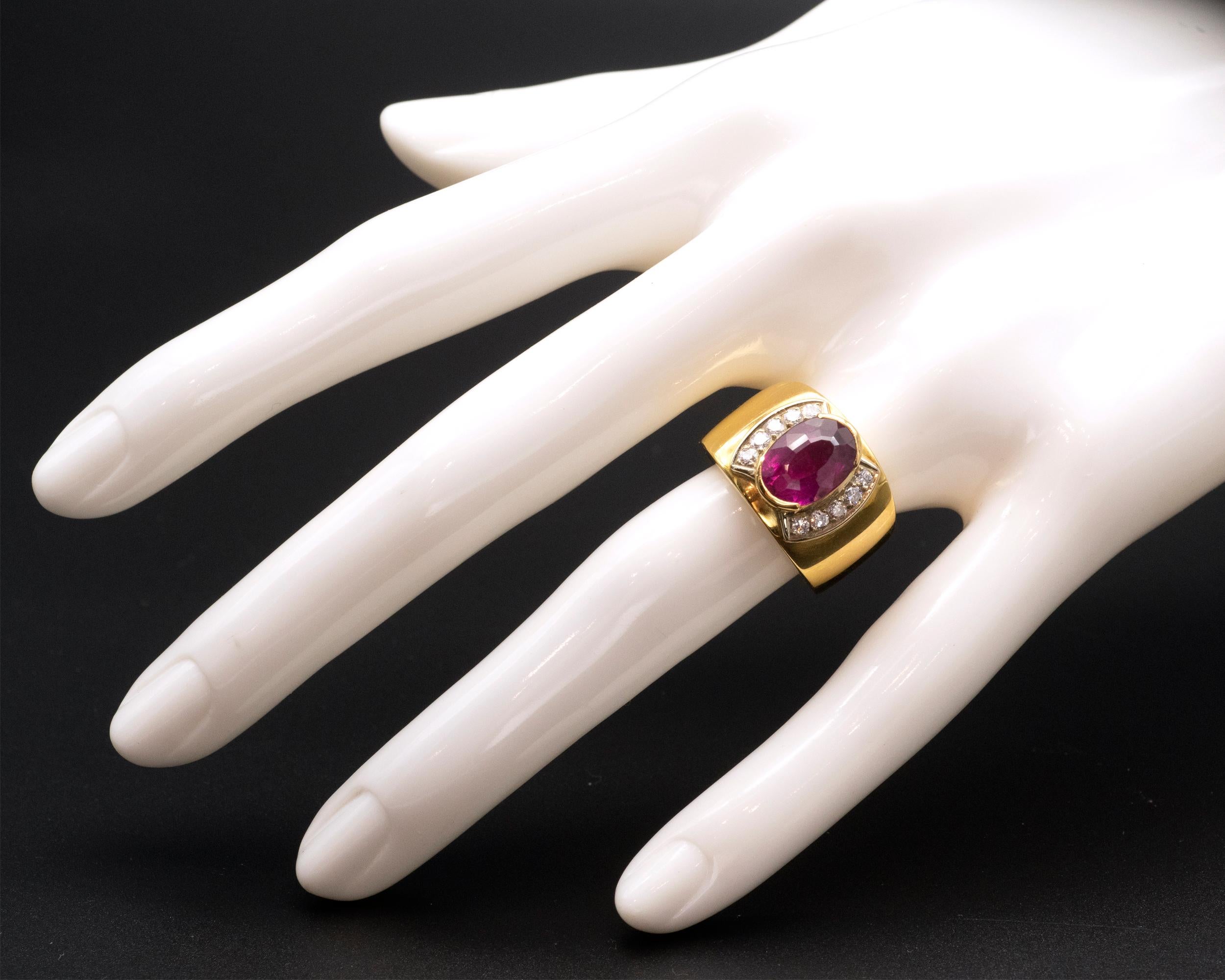 Oval Cut Pink Tourmaline Diamonds 18 Karat Gold Cocktail Ring For Sale