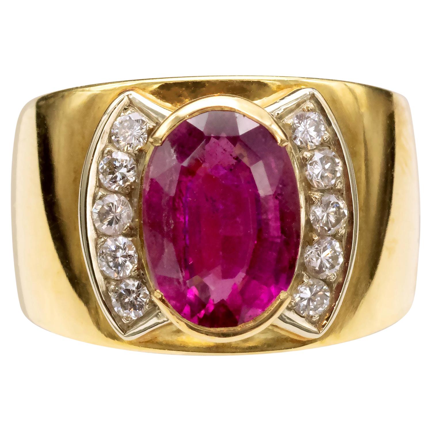 Pink Tourmaline Diamonds 18 Karat Gold Cocktail Ring For Sale