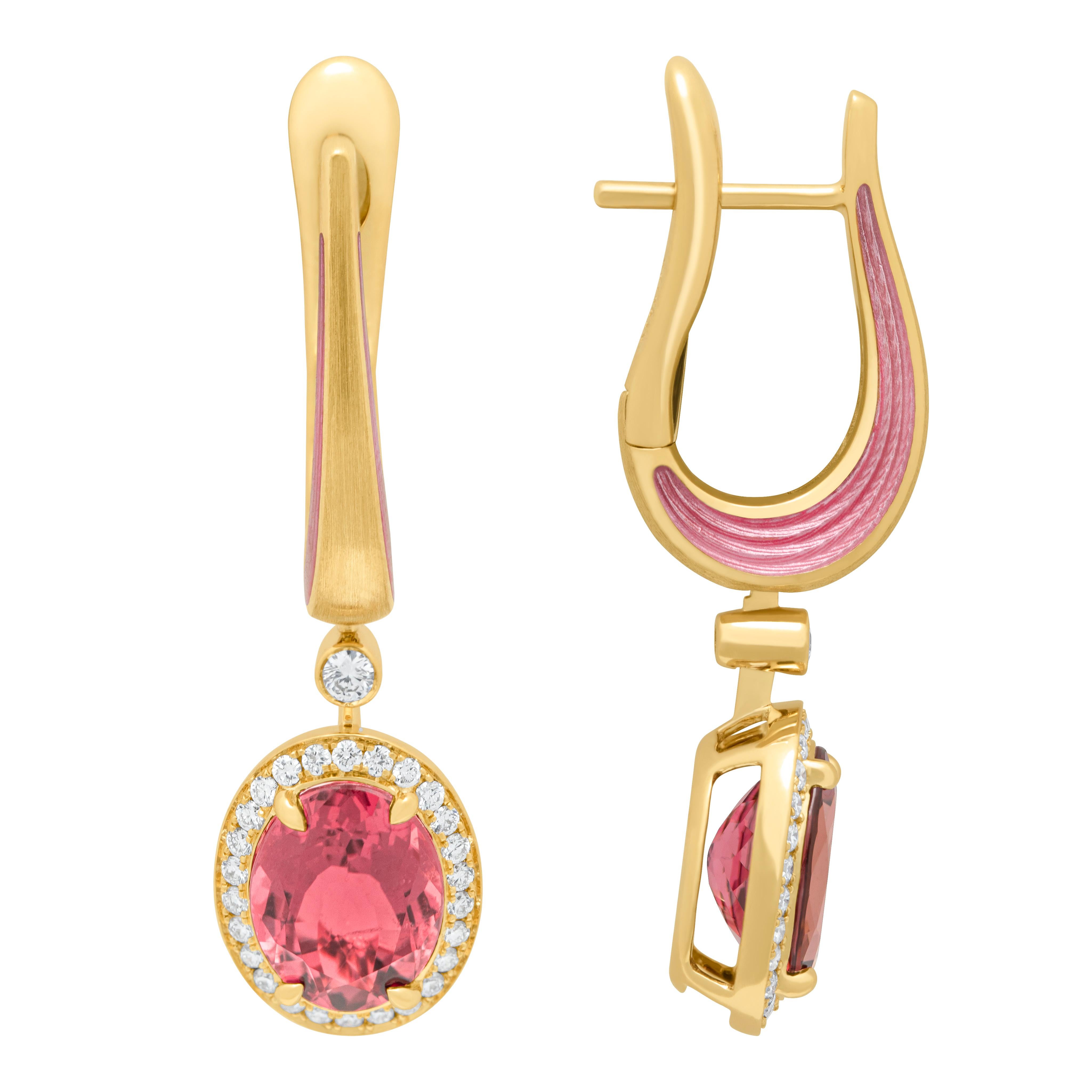 Contemporary Pink Tourmaline Diamonds 18 Karat Yellow Gold Enamel New Classic Suite For Sale