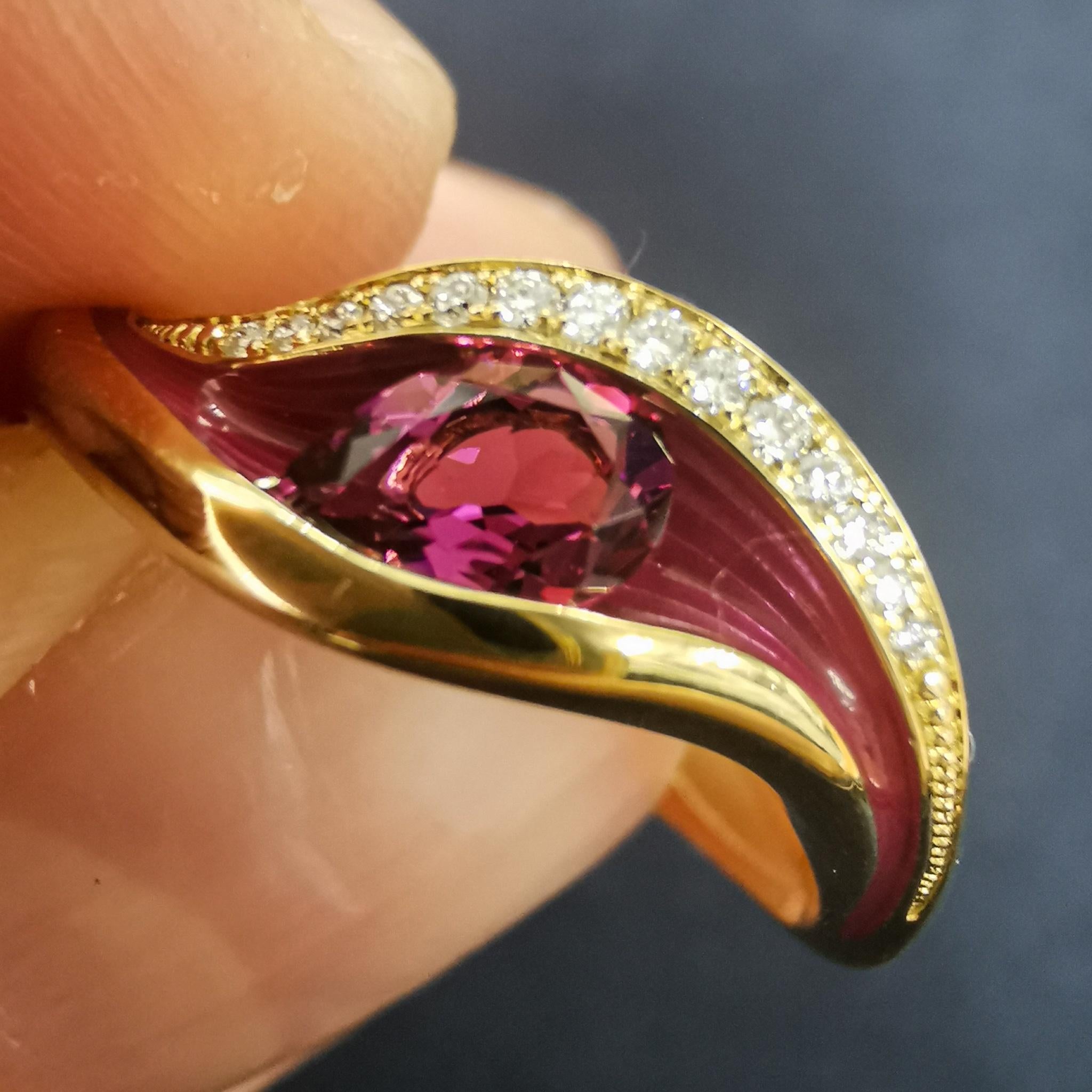 Pink Tourmaline Diamonds Enamel 18 Karat Yellow Gold Melted Colors Ring For Sale 1
