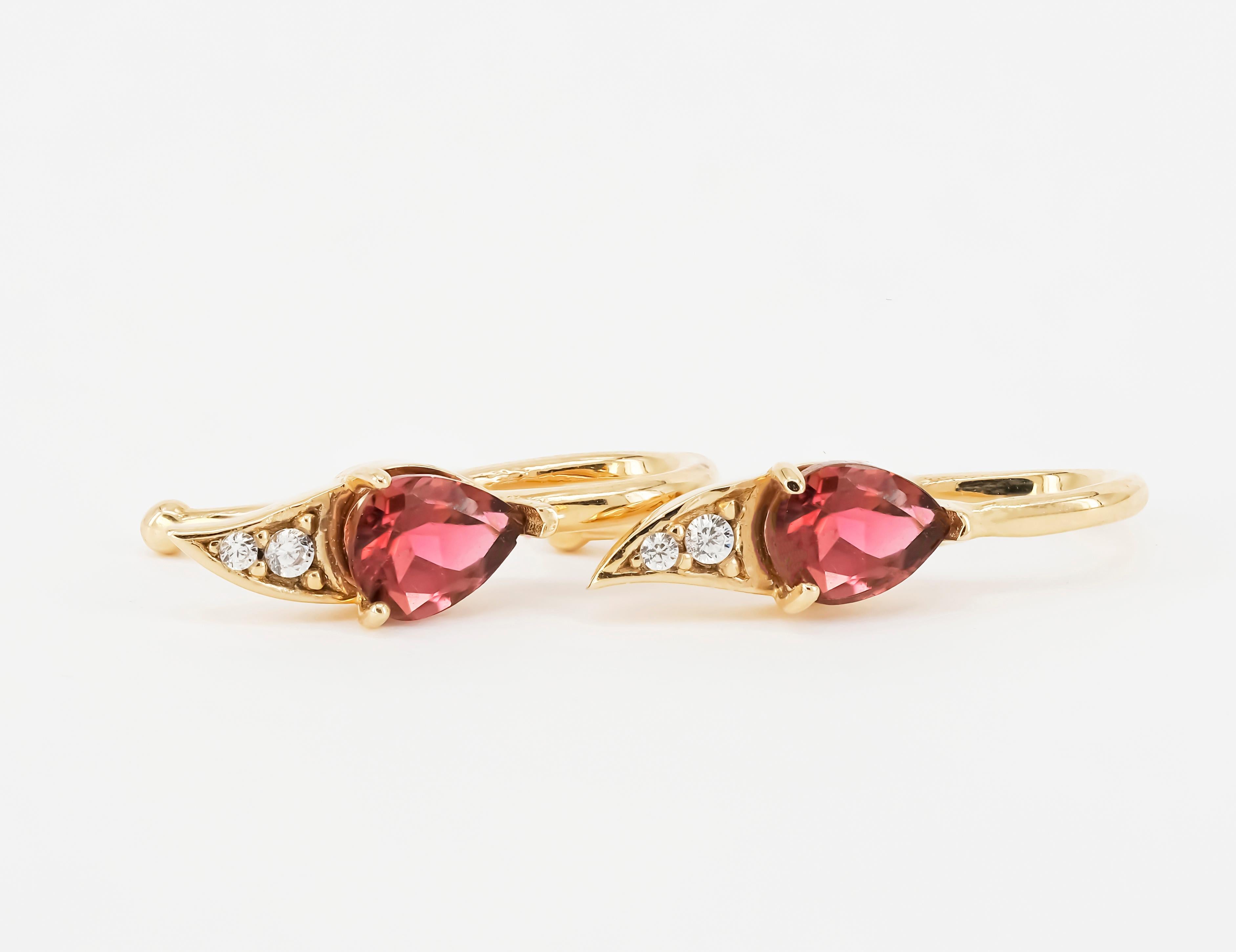Pink Tourmaline Earrings in 14k Yellow Gold For Sale 1