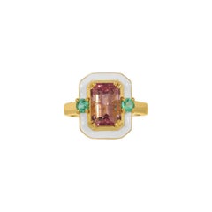 Ring mit rosa rosa Turmalin und Smaragd-Emaille