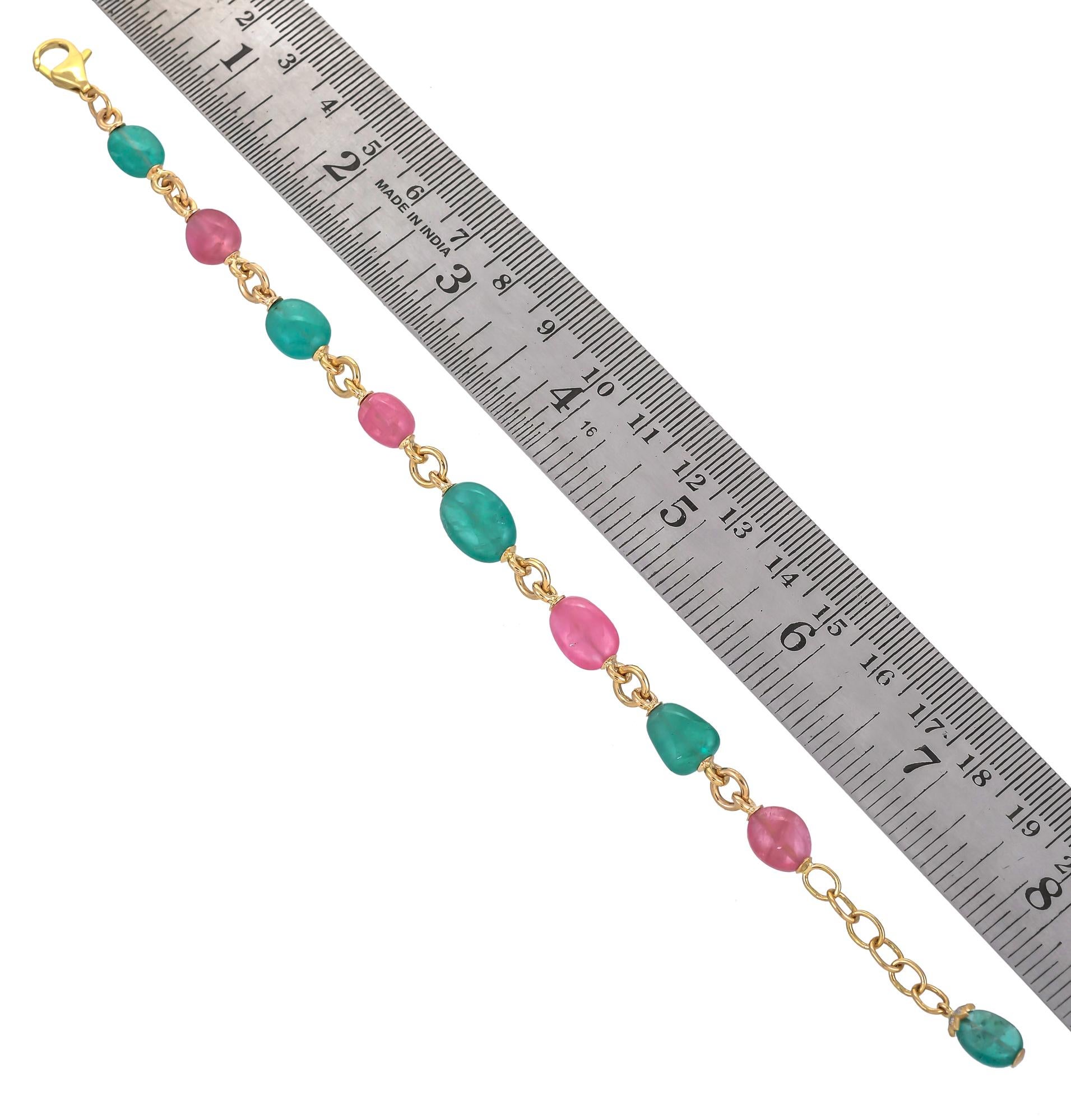 Featuring 18kt yellow gold bracelet with alternative pink tourmaline tumbles weighing approximately 15.65 carats played together with emerald tumbles weighing approximately 18.47 carats work in harmony in this chic gold bracelet.
Length of the