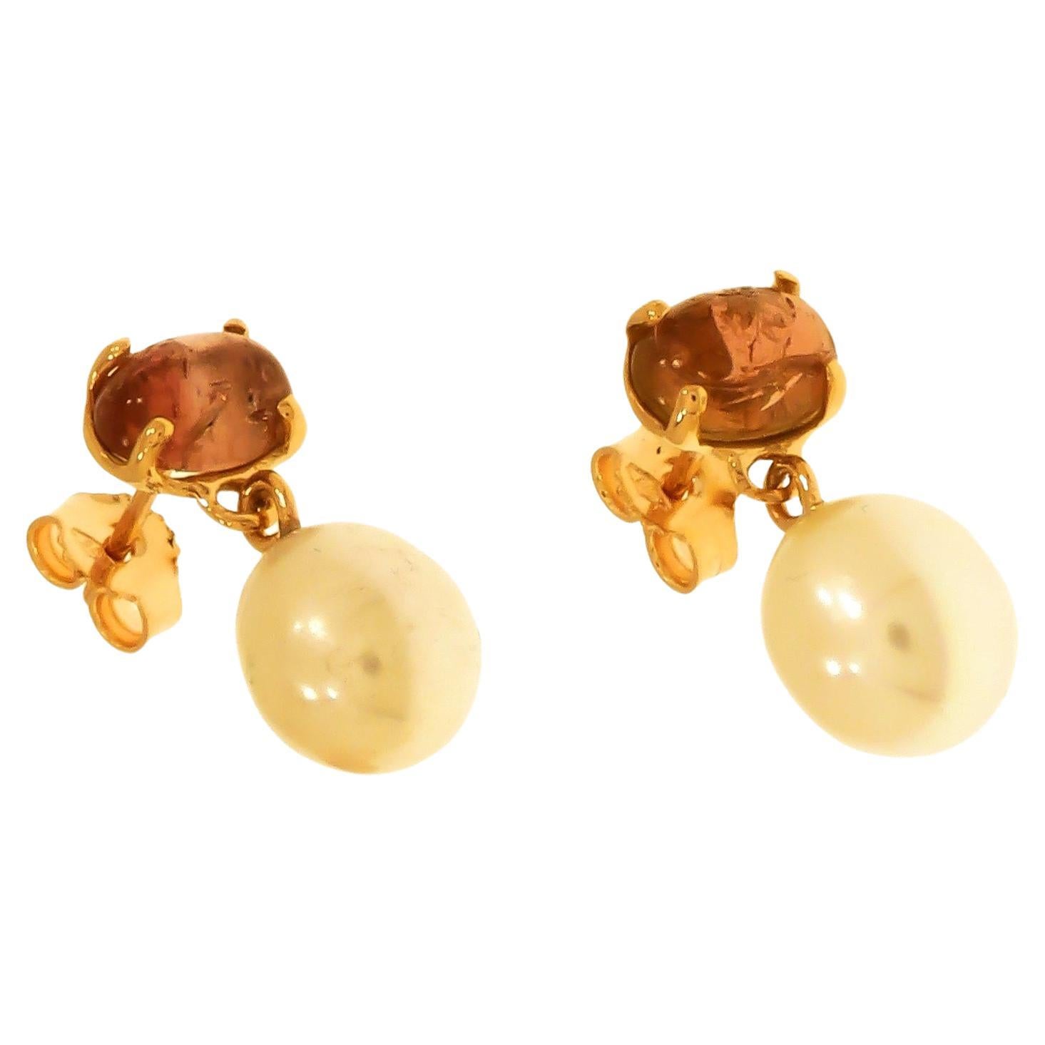 Clous d'oreilles en or rose 9 carats avec tourmaline rose et perles d'eau douce, fabriqués à la main