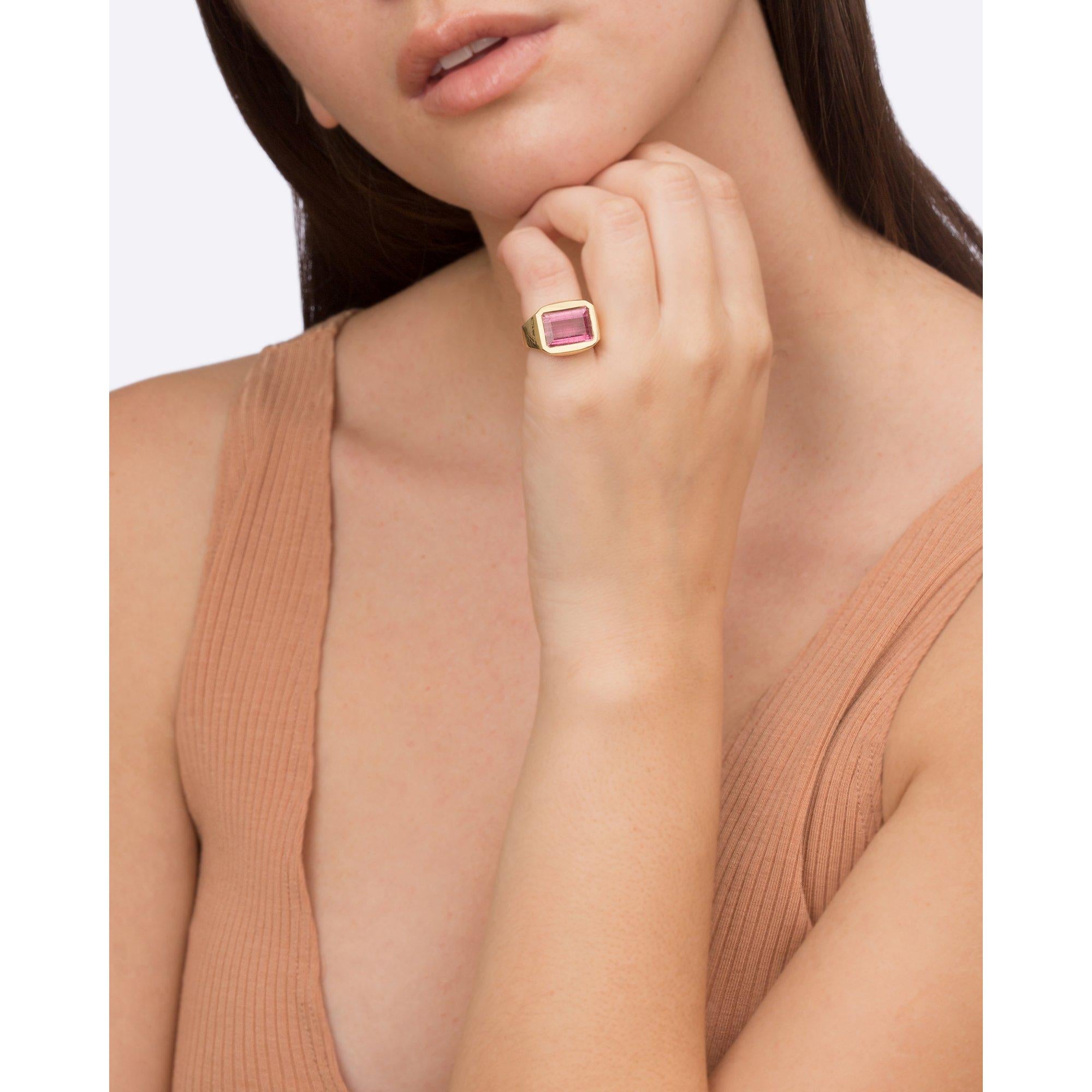Contemporary Pink Tourmaline Gold Ring For Sale