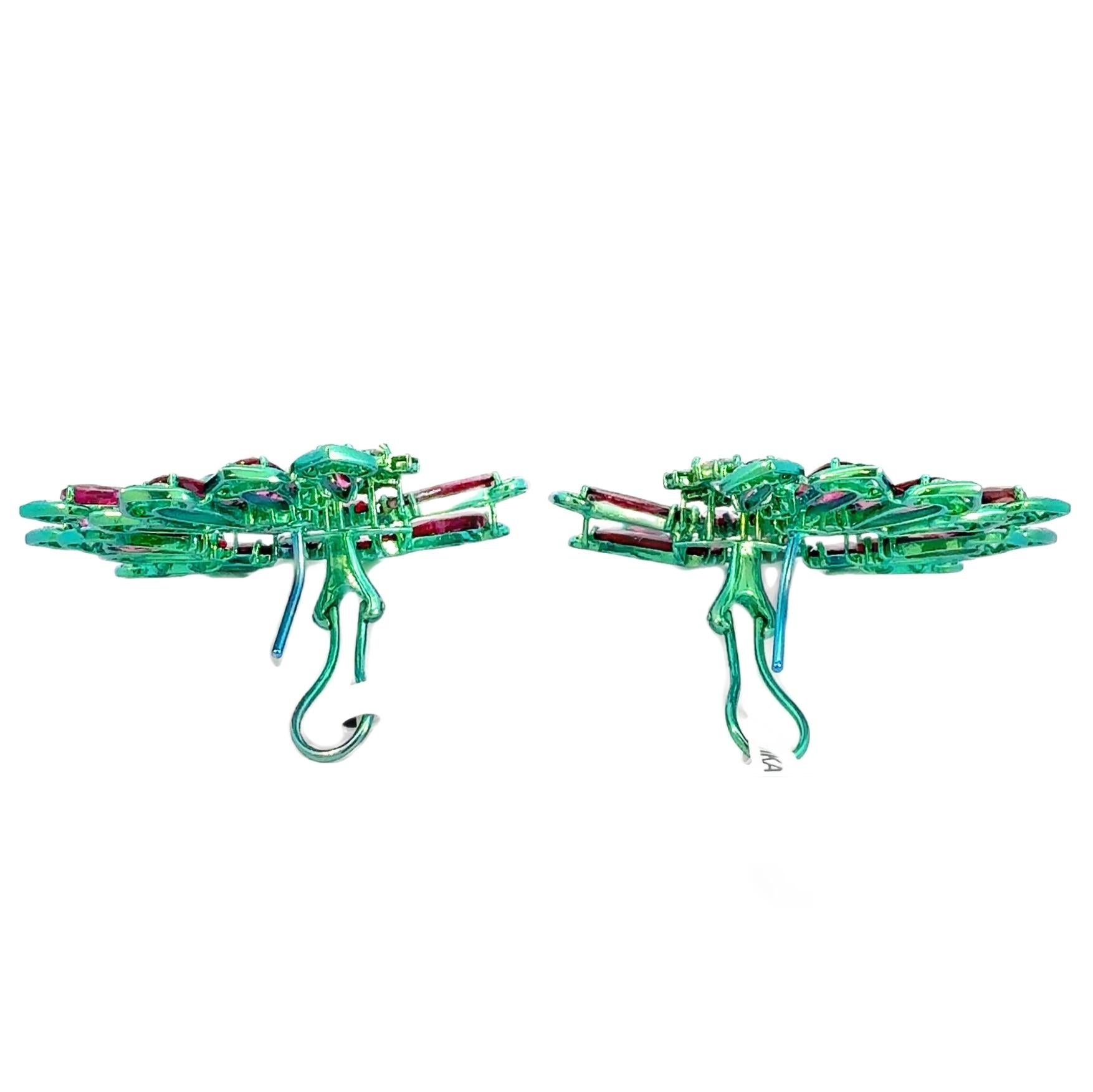 Contemporaneo Orecchini in titanio con tormalina rosa, granato verde e diamante in vendita