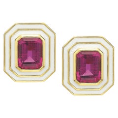 3,83 Karat Smaragdschliff Rosa Turmalin Weiß Emaille Ohrstecker Art Deco, 18Kt
