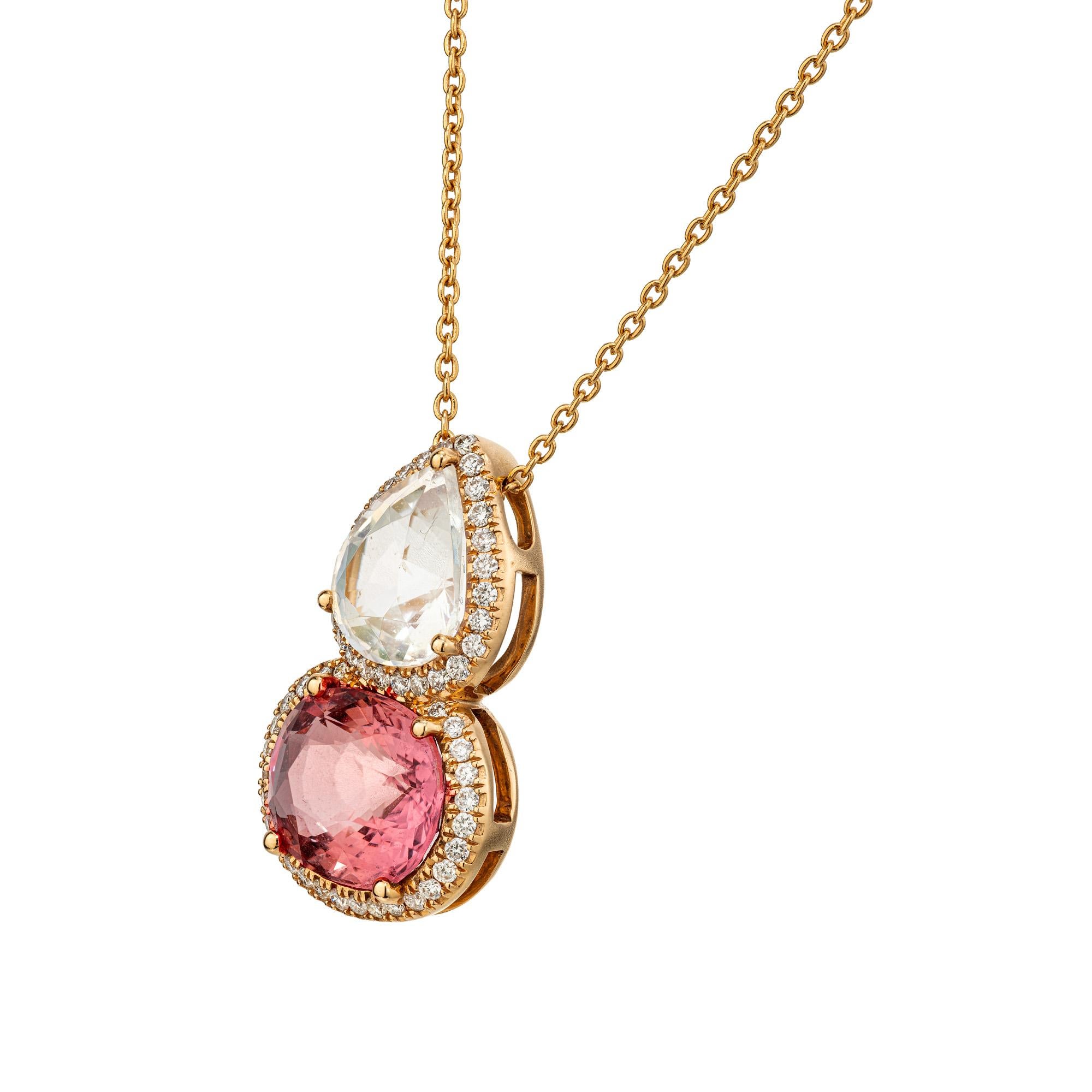 Taglio a goccia Collana con ciondolo in tormalina rosa e pietra di luna con diamanti in oro 18 carati in vendita