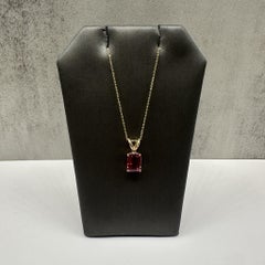 Collier en tourmaline rose, or jaune 14 carats, 1,4 carat au total, 45 cm, neuf