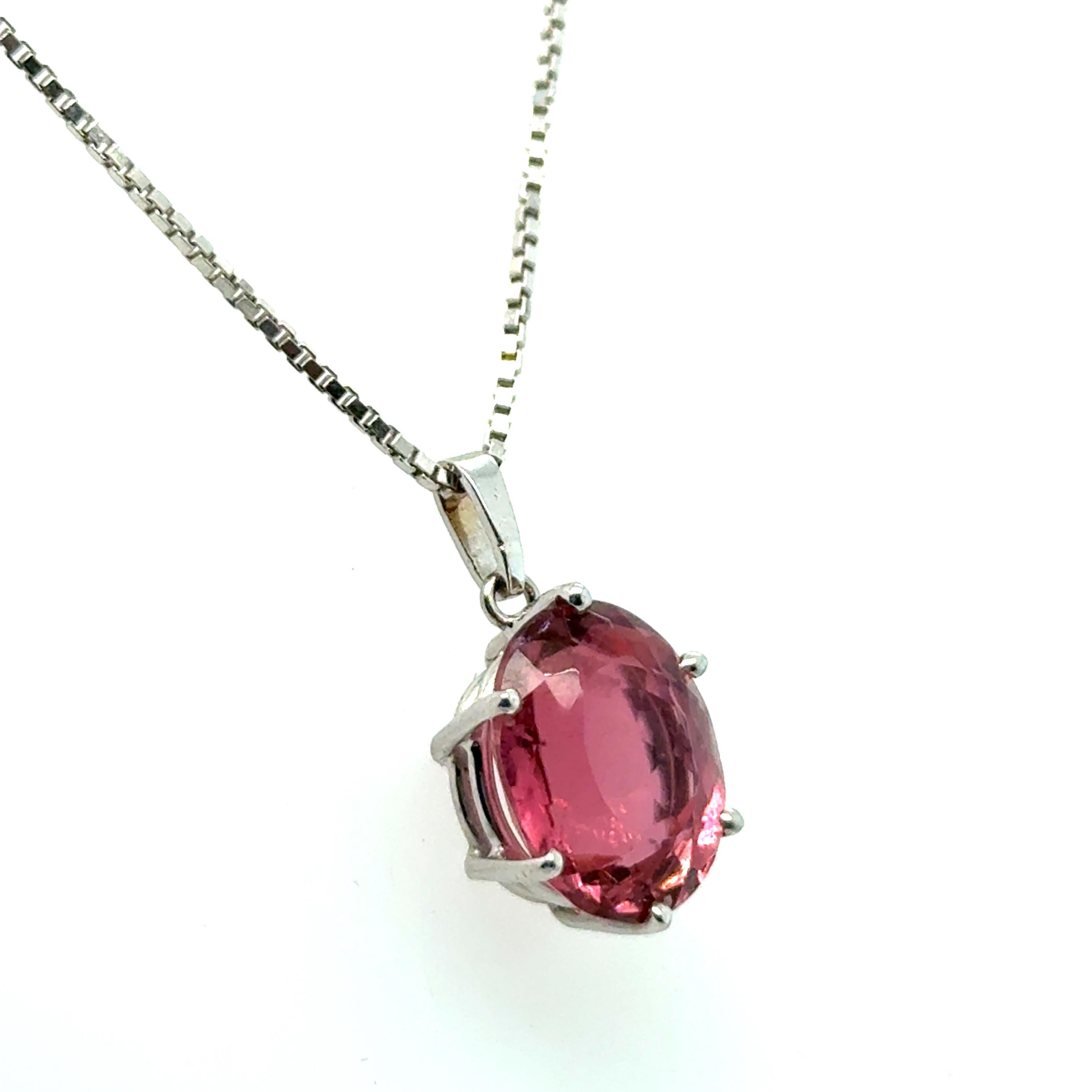 Rosa Turmalin-Halskette aus 18 Karat Weißgold von Bucherer im Angebot 1
