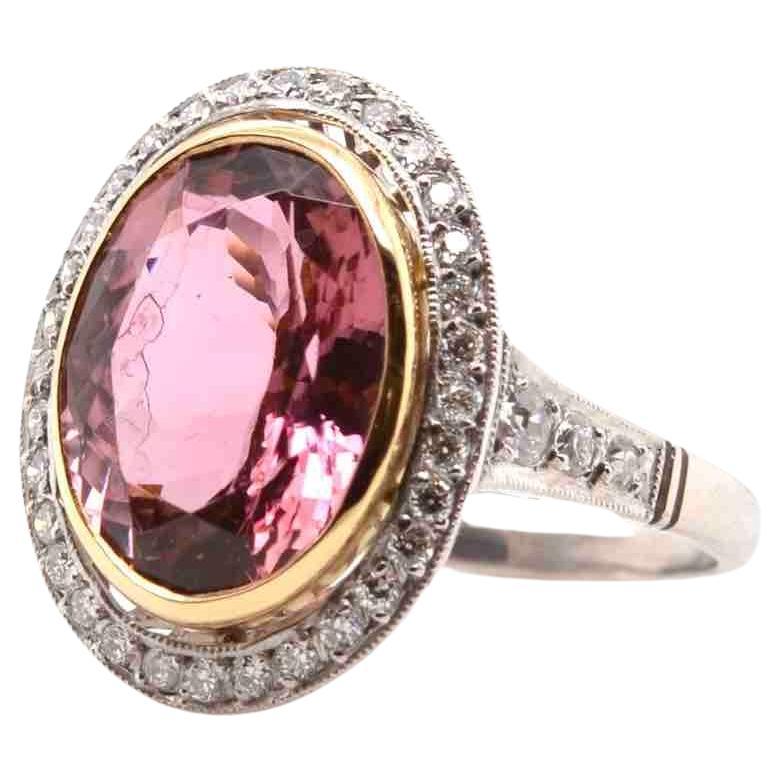 Pink tourmaline of 6.69 carats and brilliant cut diamonds ring For Sale