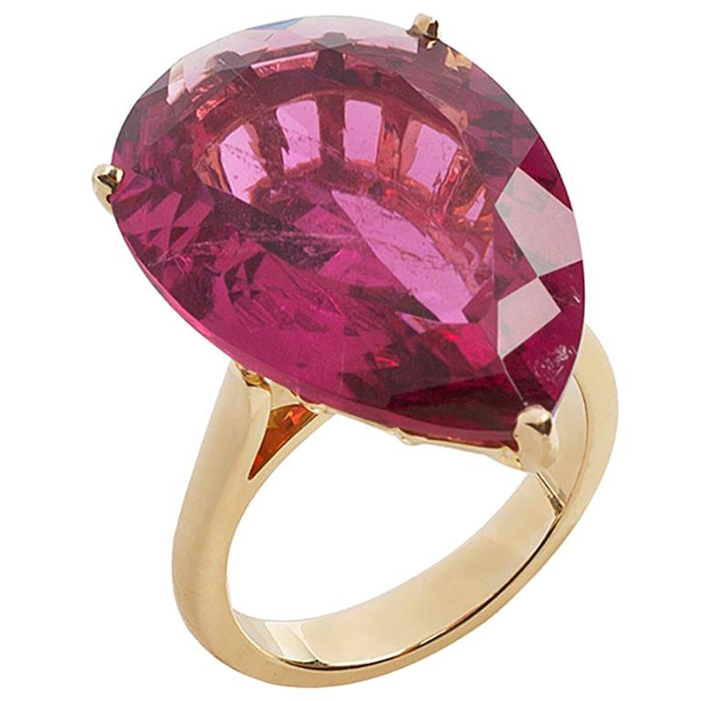  Goshwara Pear Shape Pink Tourmaline Ring