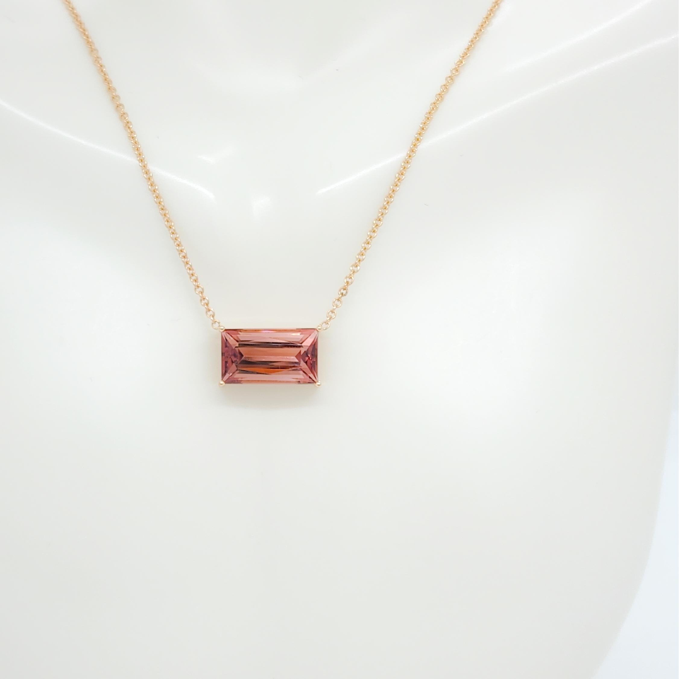 Women's or Men's Pink Tourmaline Pendant Necklace in 18k Rose Gold