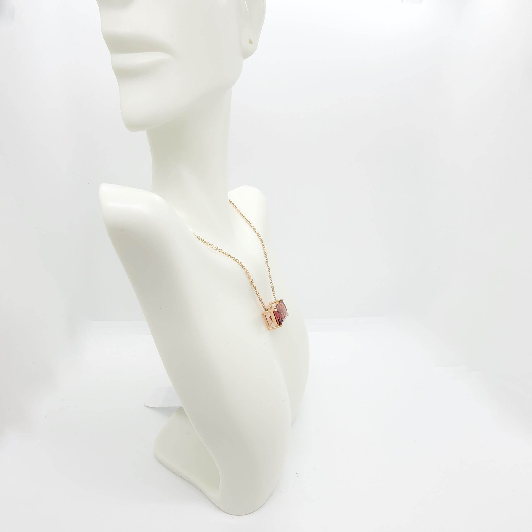 Collana con ciondolo di tormalina rosa in oro rosa 18 carati 1