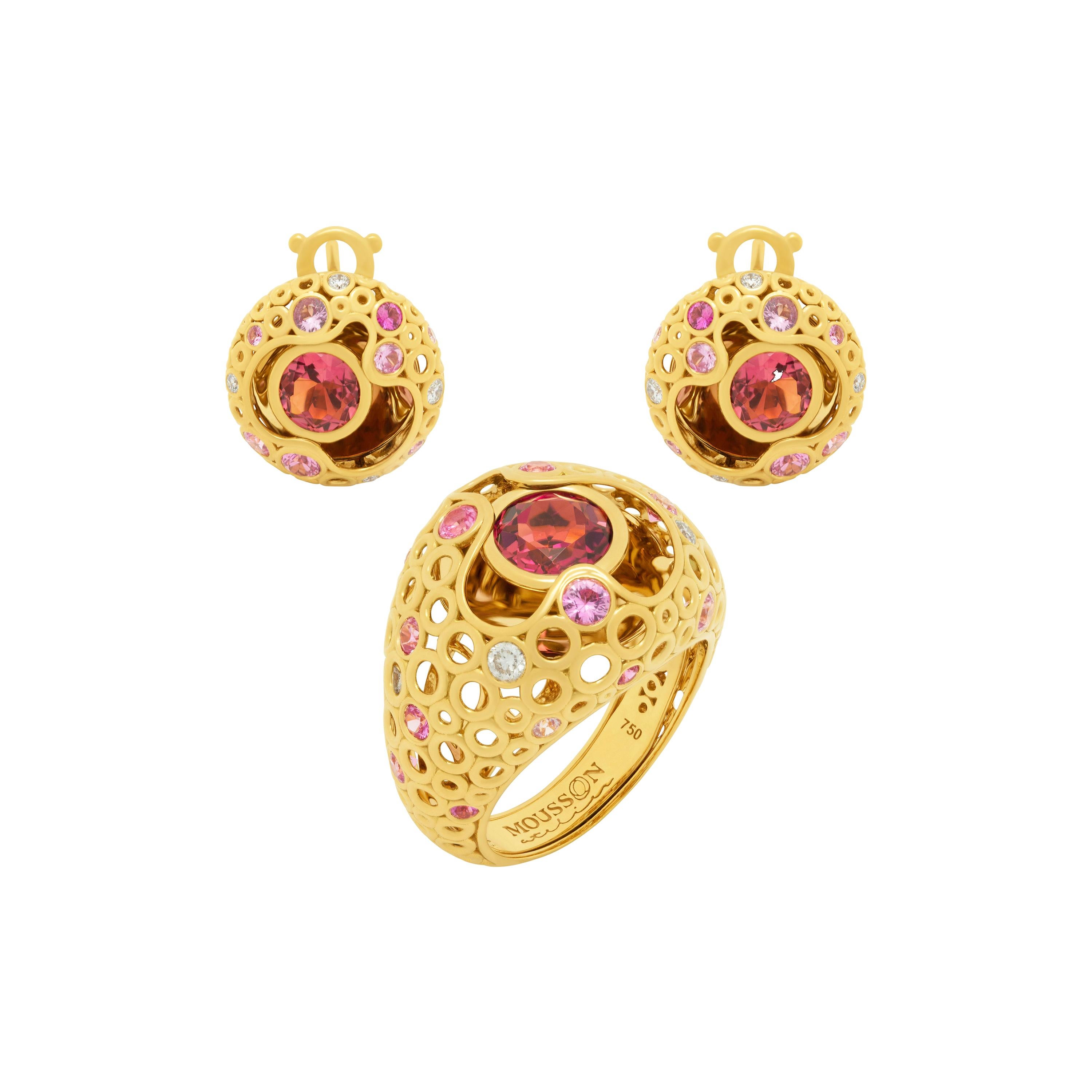 Pink Tourmaline Pink Sapphires Diamonds 18 Karat Yellow Gold Bubble Suite For Sale