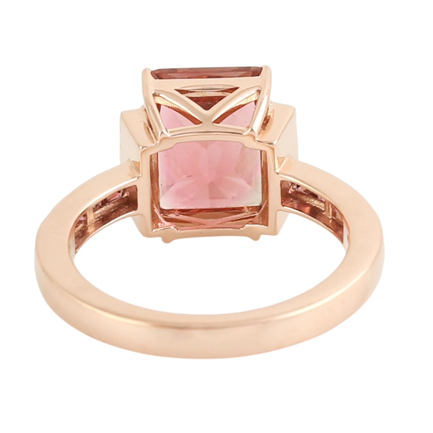 Taille mixte Pink Tourmaline Ring Accented With Diamonds In 14k Rose Gold en vente