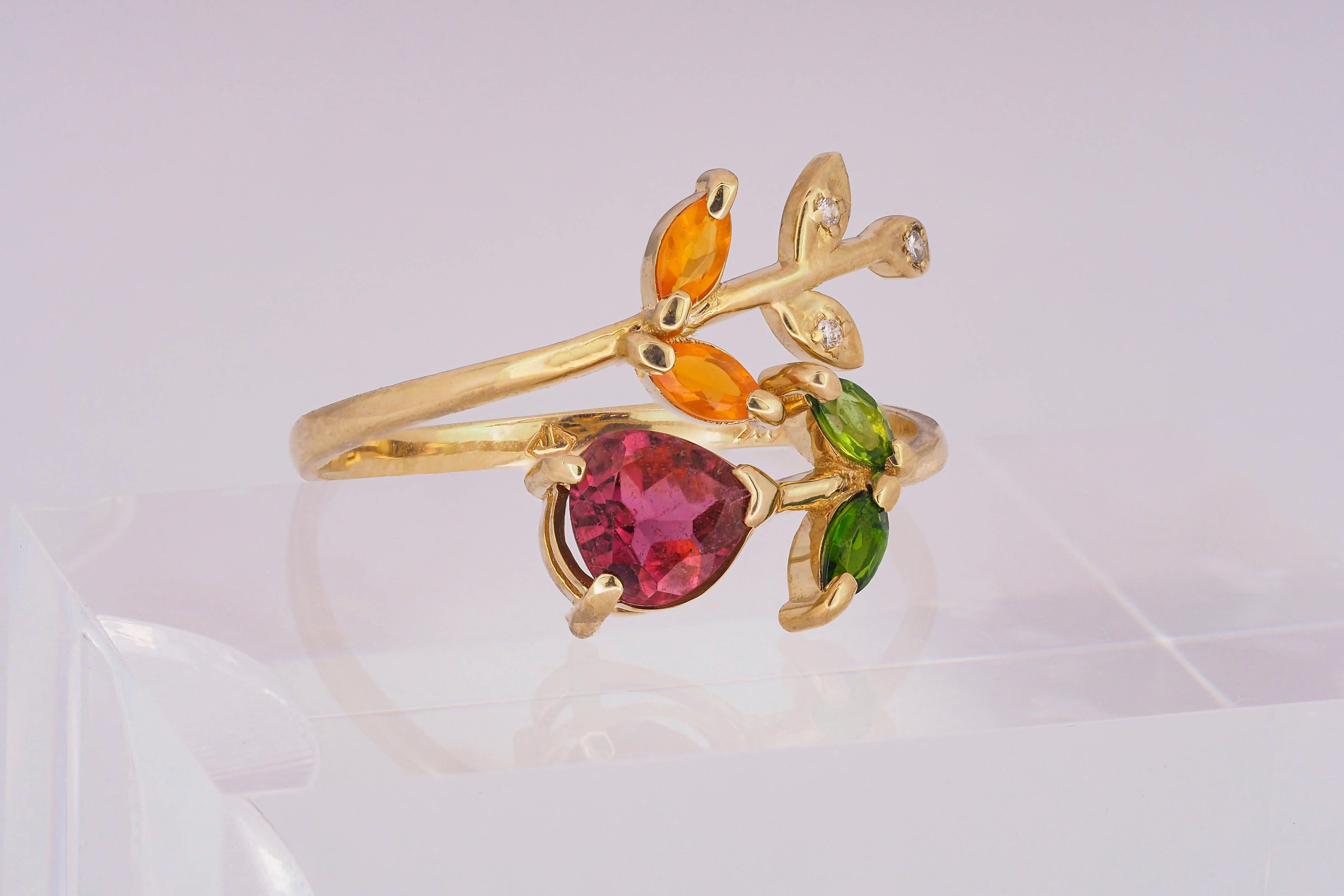 En vente :  Bague en tourmaline rose en or 14 carats, ornée d'une fleur 6