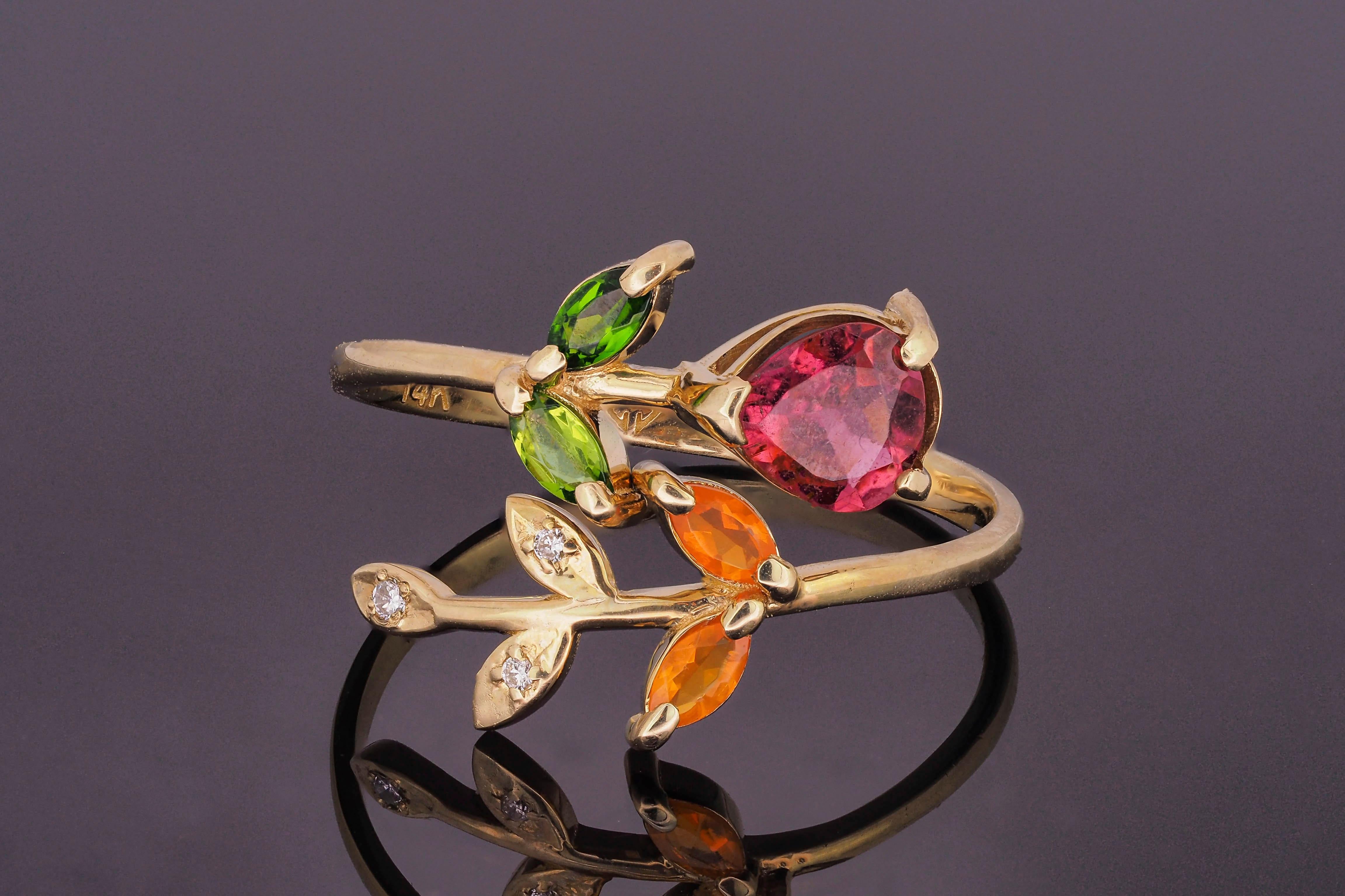 En vente :  Bague en tourmaline rose en or 14 carats, ornée d'une fleur 8