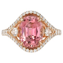 Bague romantique en or rose 18 carats avec tourmaline rose 4,47 carats et diamants - Luxury Jewelry