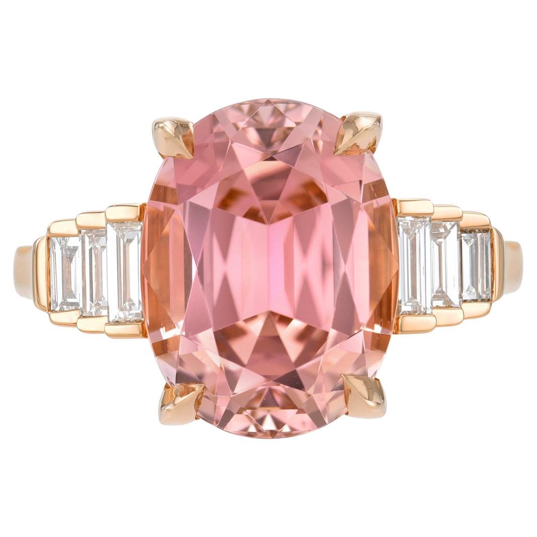 Pink Tourmaline Ring Oval 6.79 Carat In New Condition For Sale In Beverly Hills, CA